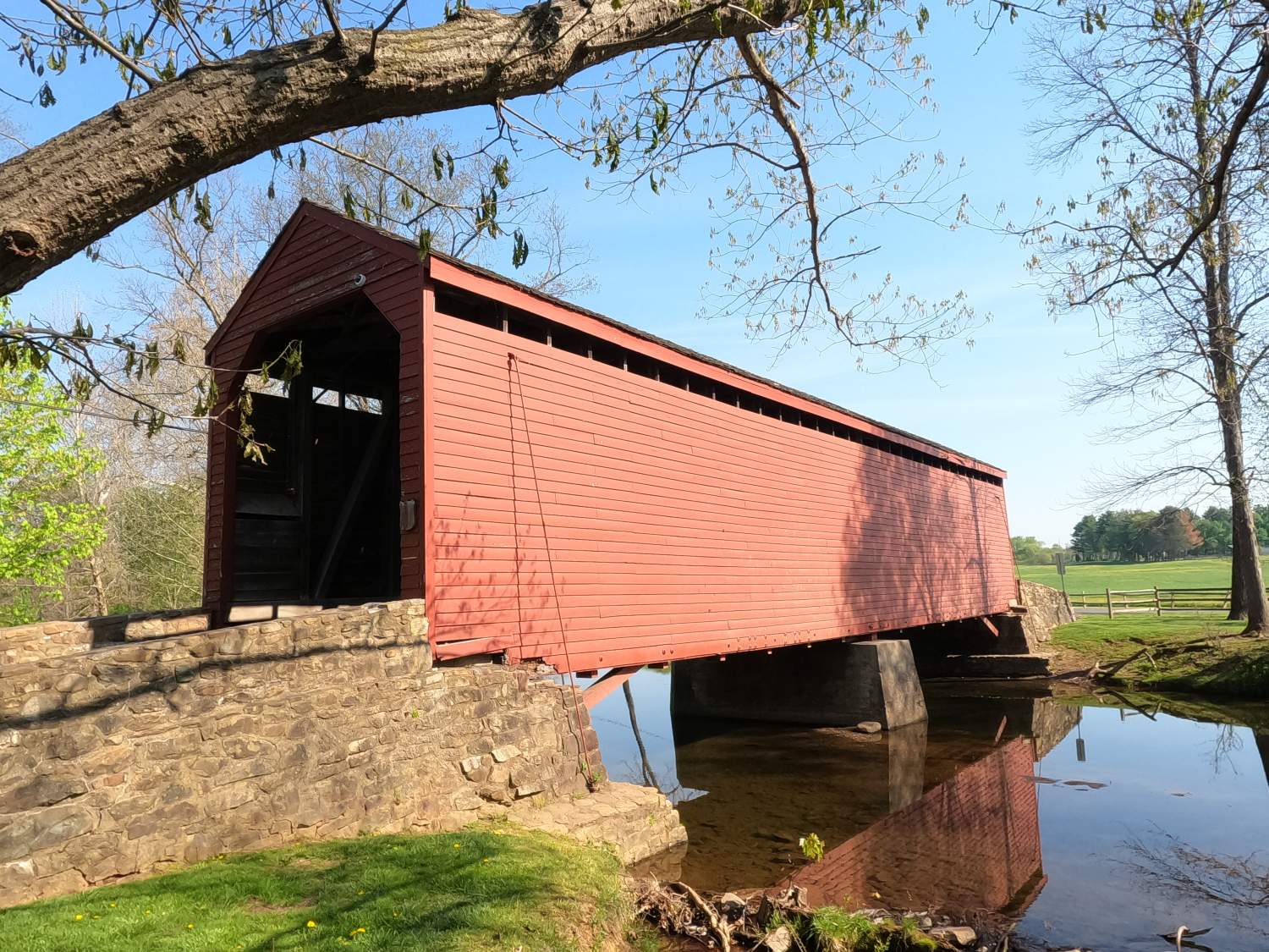Loys Station Covered Bridge 3.png