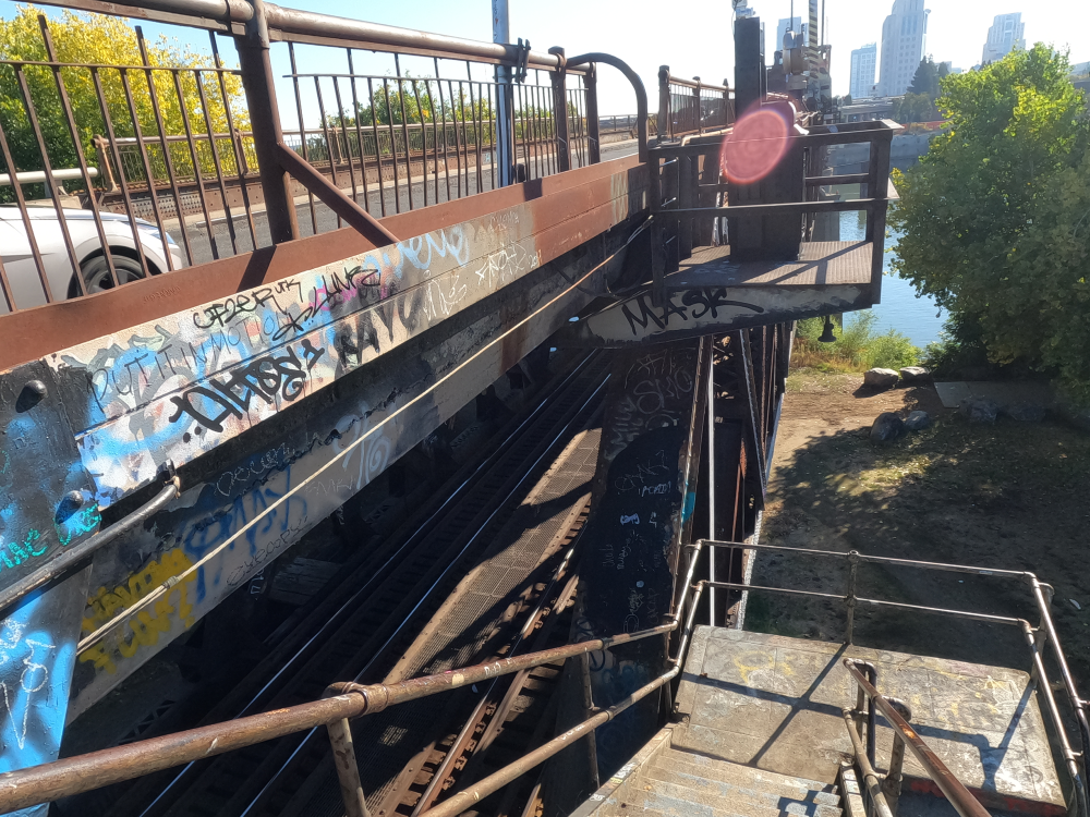 I St Bridge 22.png