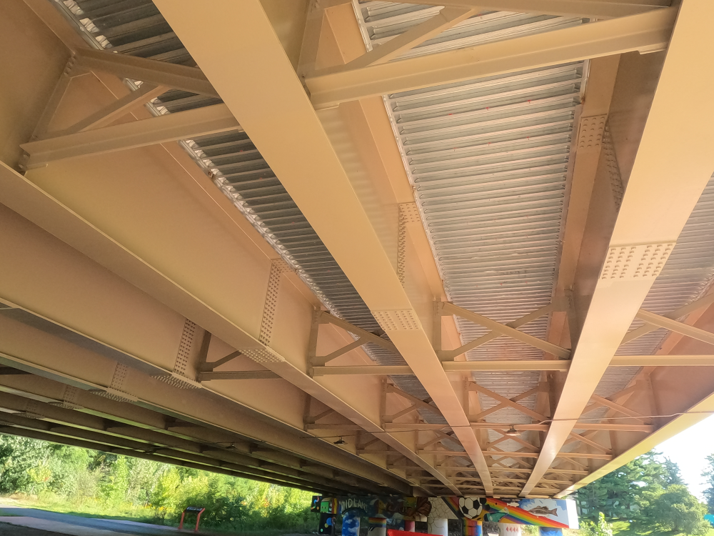 Karl B. Robertson Bridge 12.png