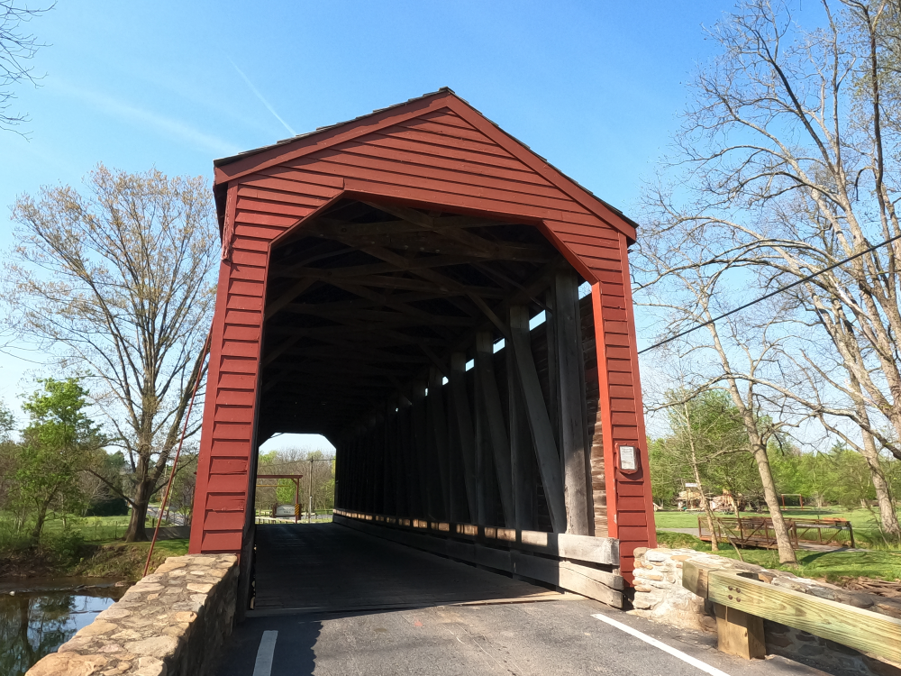 Loys Station Covered Bridge 7.png