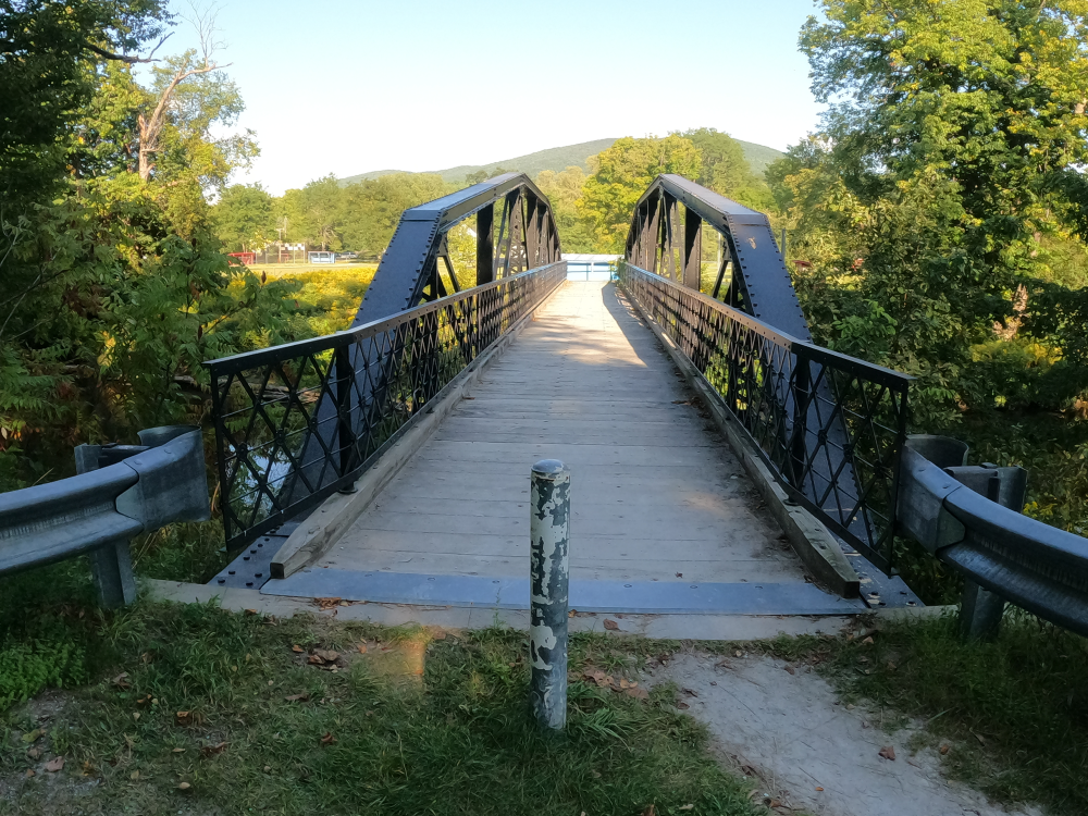 Wallingford Footbridge 2.png