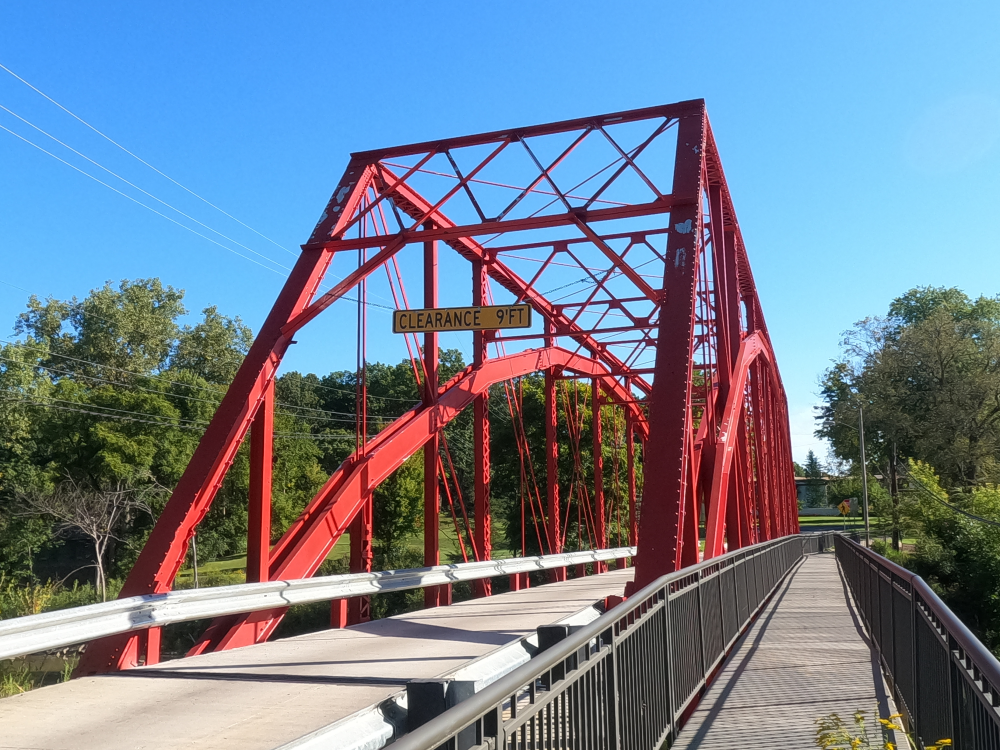 Currie Parkway Bridge 6.png
