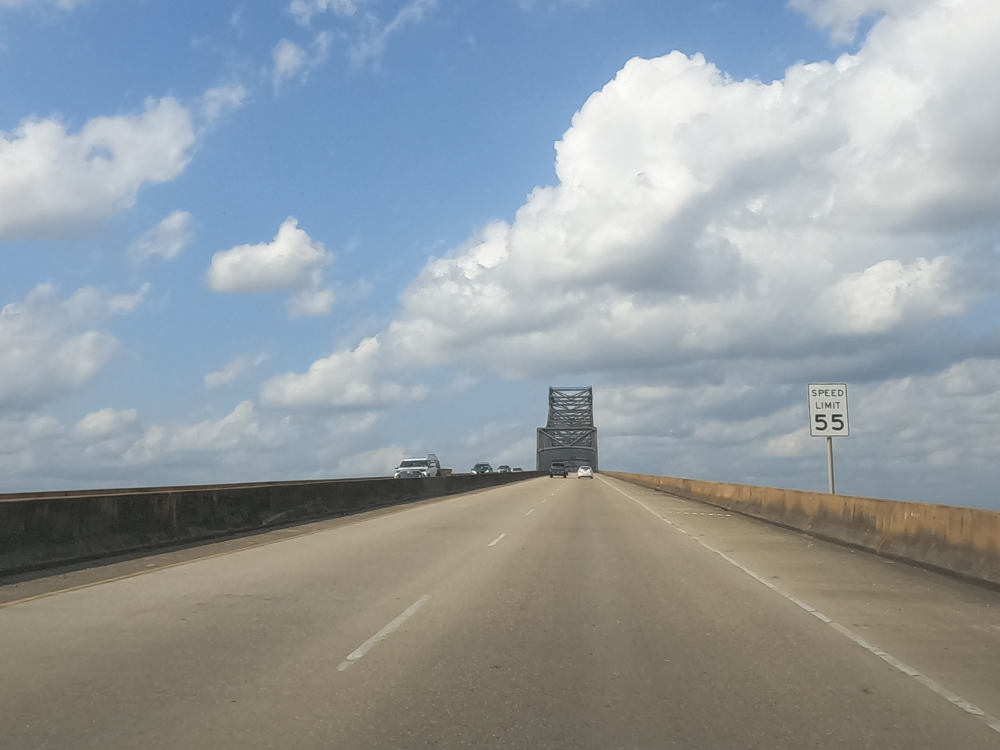 Veterans Memorial Bridge 10.png