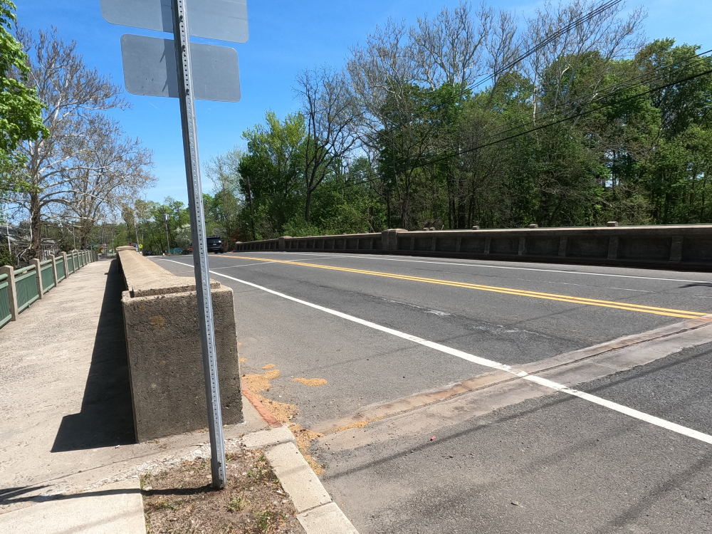 Clinton Bridge 5.png
