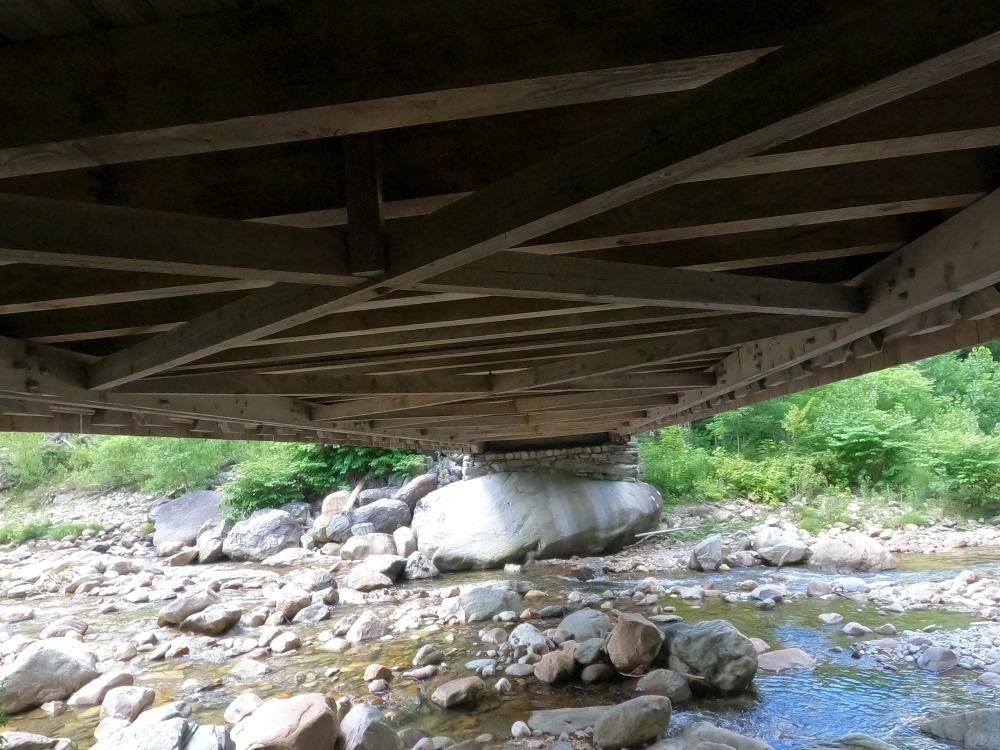 Brown Covered Bridge 8.png