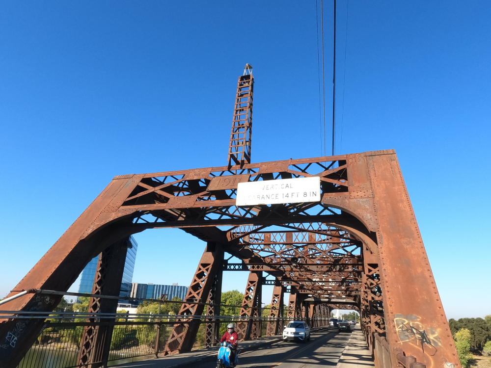 I St Bridge 19.png