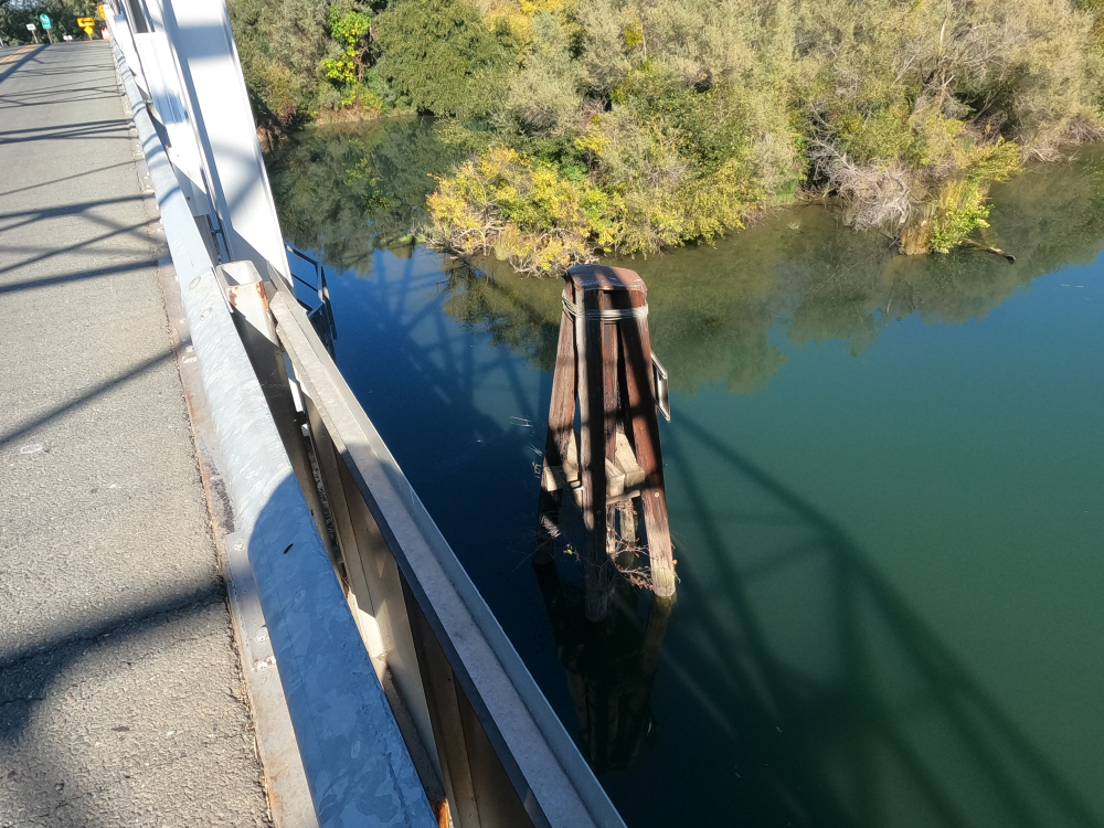 Miner Slough Bridge 10.png