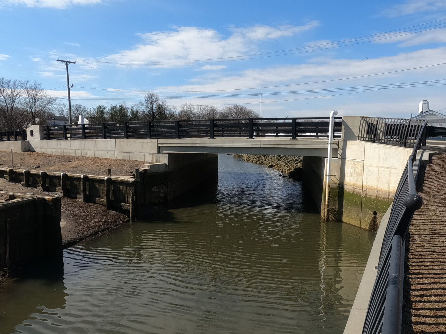 Laurel Avenue Bridge R-11 1.png