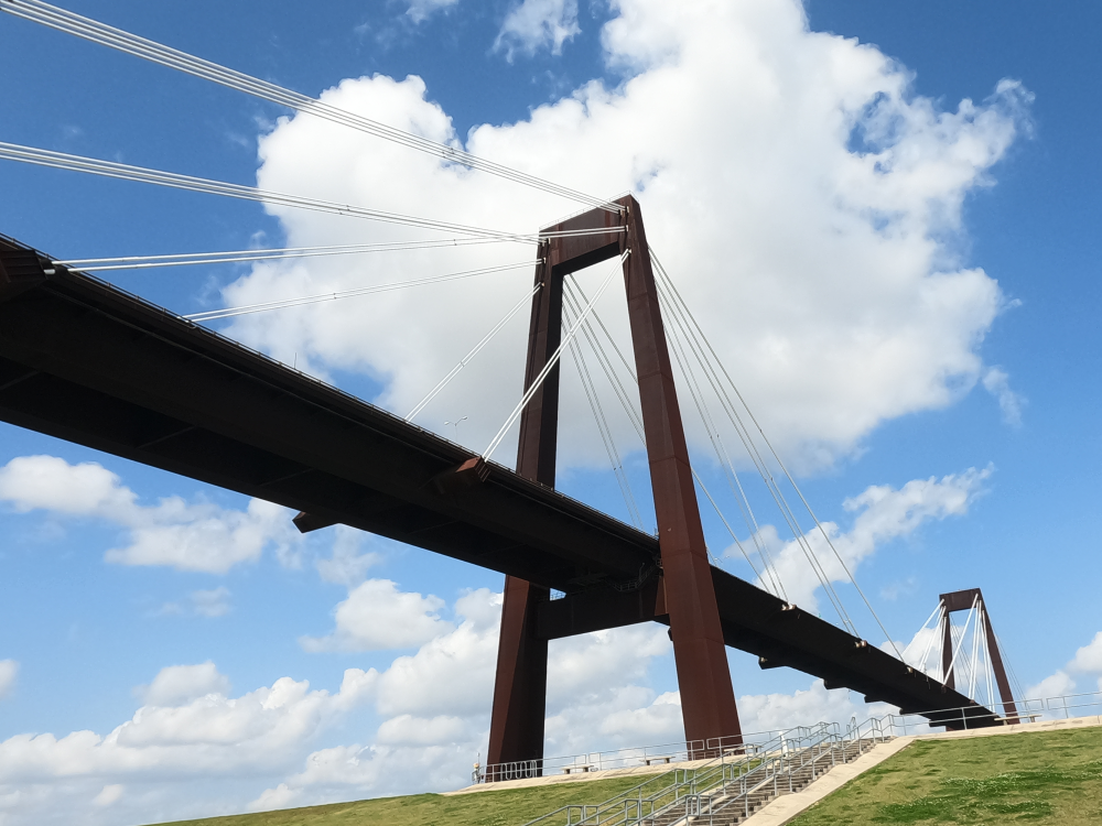 Hale Boggs Memorial Bridge 10.png