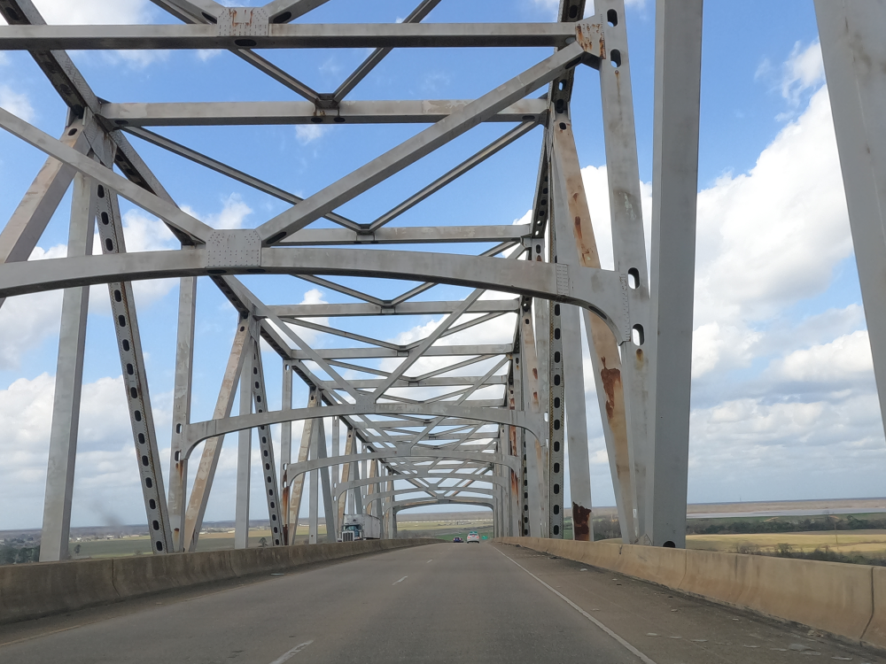 Veterans Memorial Bridge 9.png