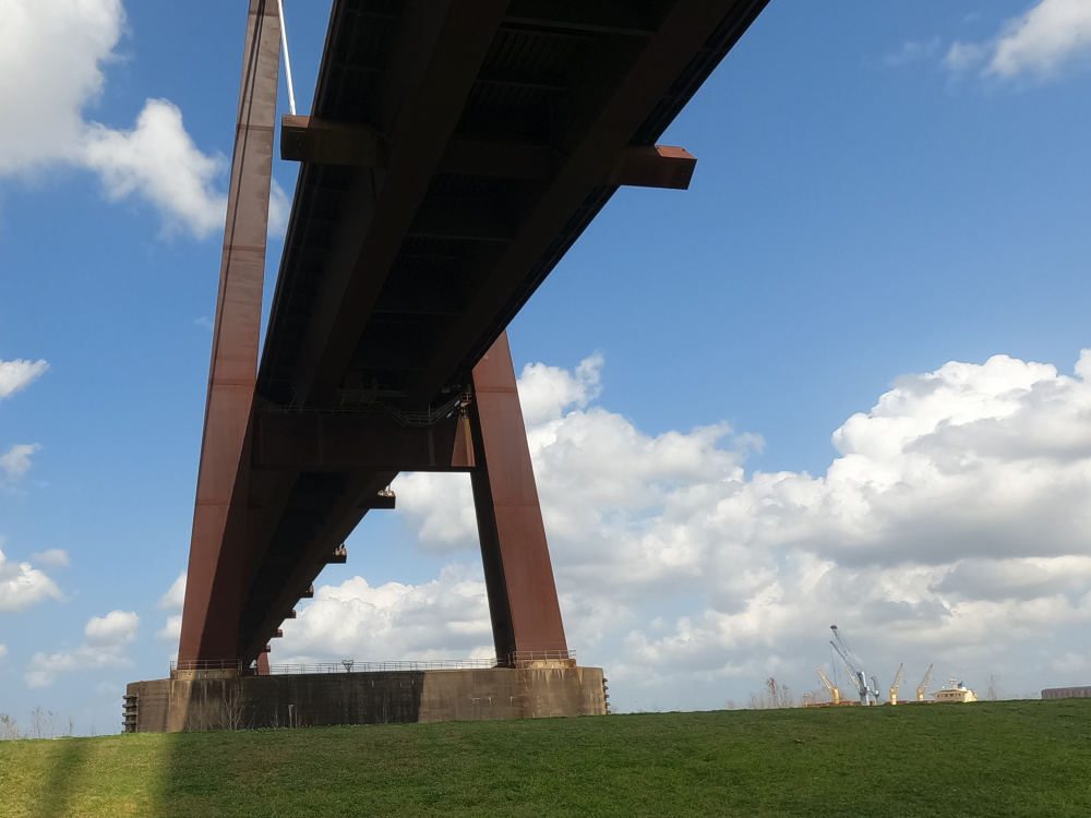 Hale Boggs Memorial Bridge 8.png