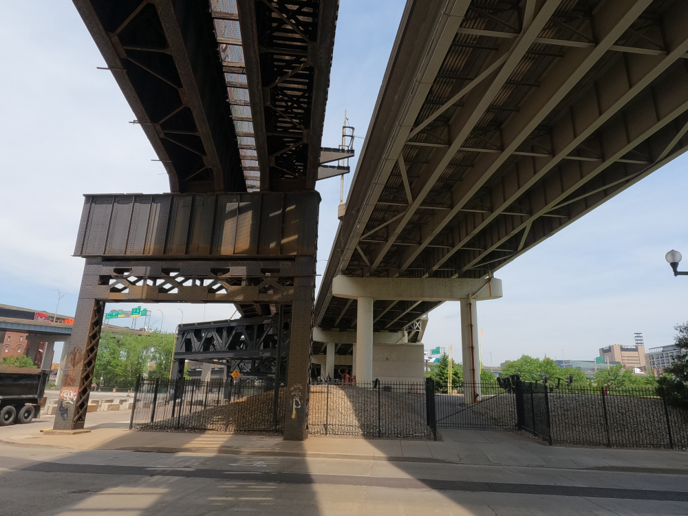 C&O Railroad Bridge 9.png