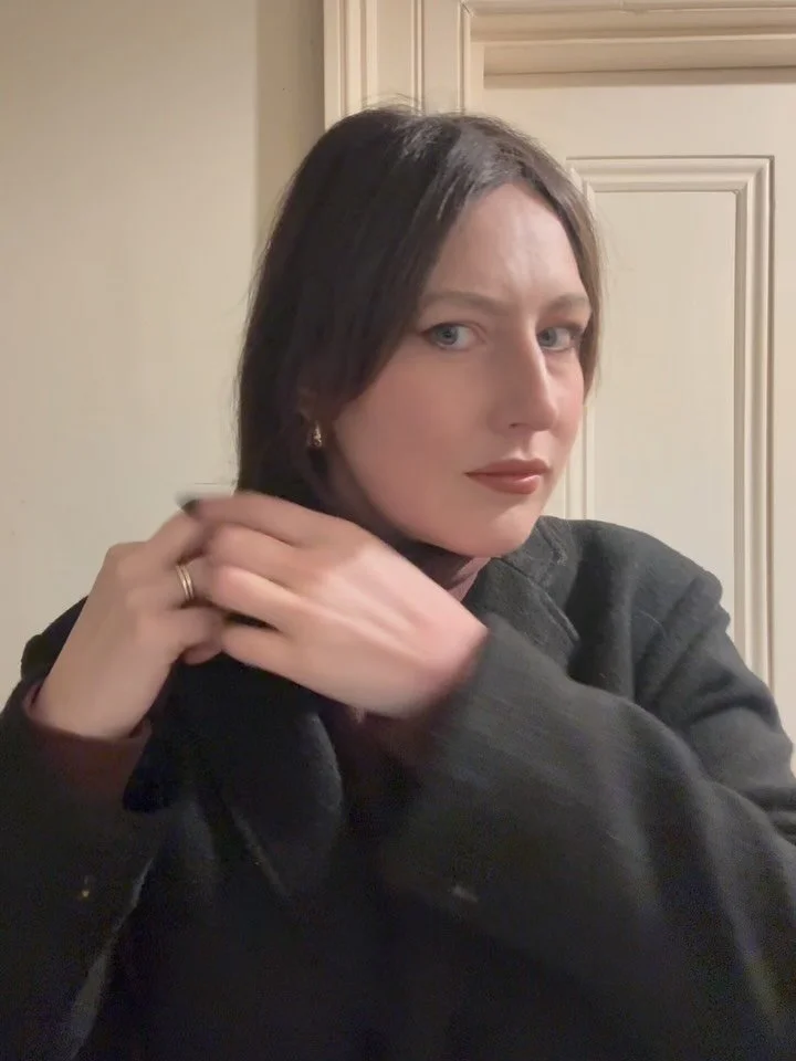 Weekend reset 
Date night 🍝
Marty Supreme 
Rooftop breakfast 
Mooch around Topsham 
Antique shopping for the house 
Visiting the local 
Morning 7k!
Bastardised bread making 
Pussy palace