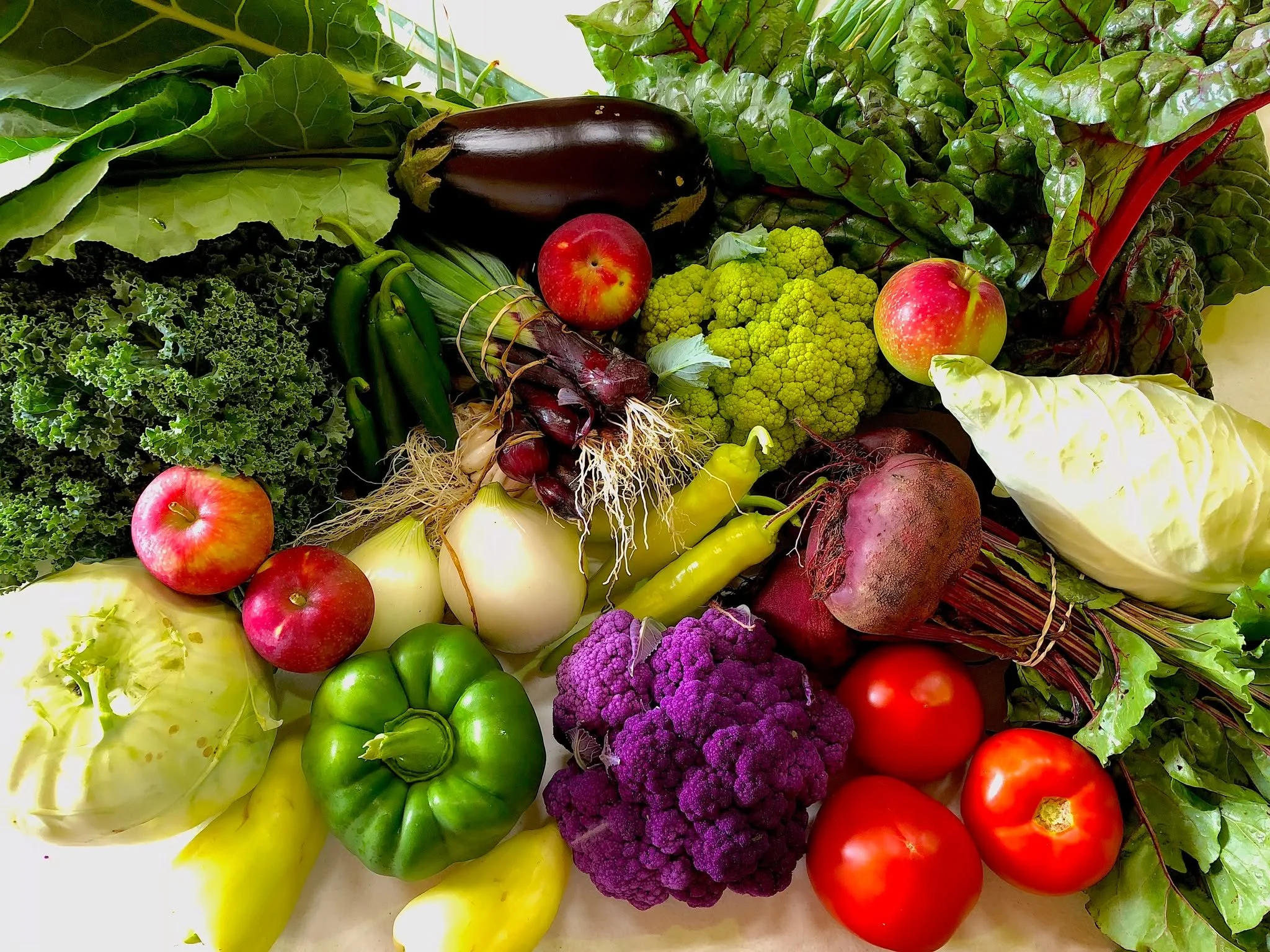 Have you ever thought you didn't like a veggie because it didn't taste good?  Did you ever think it didn't taste good because it wasn't actually ripe?  Or because it came from a can?  That's how I felt with green beans.  I never liked them until a co