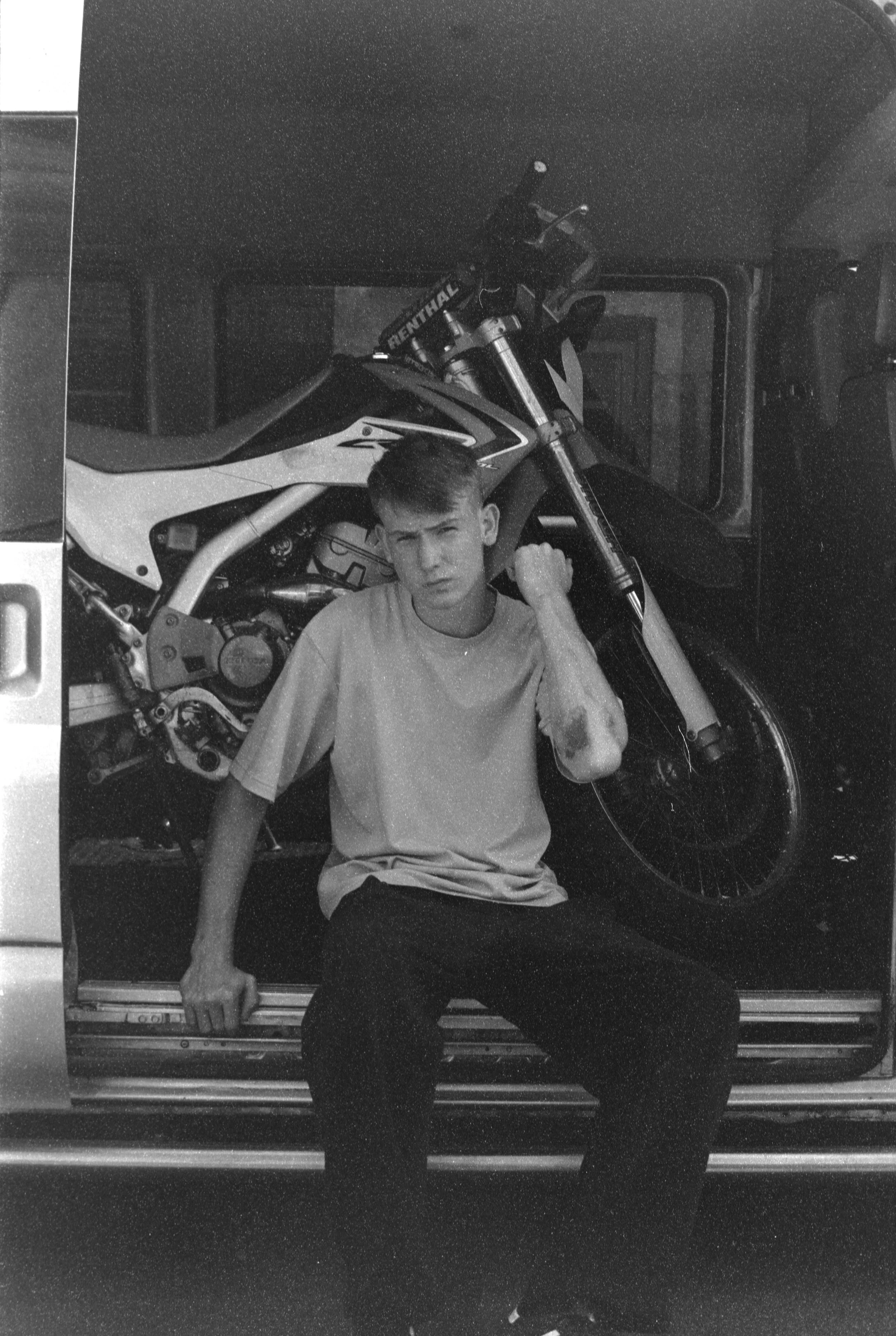 4-4205 Ethan (17 of 37).JPG