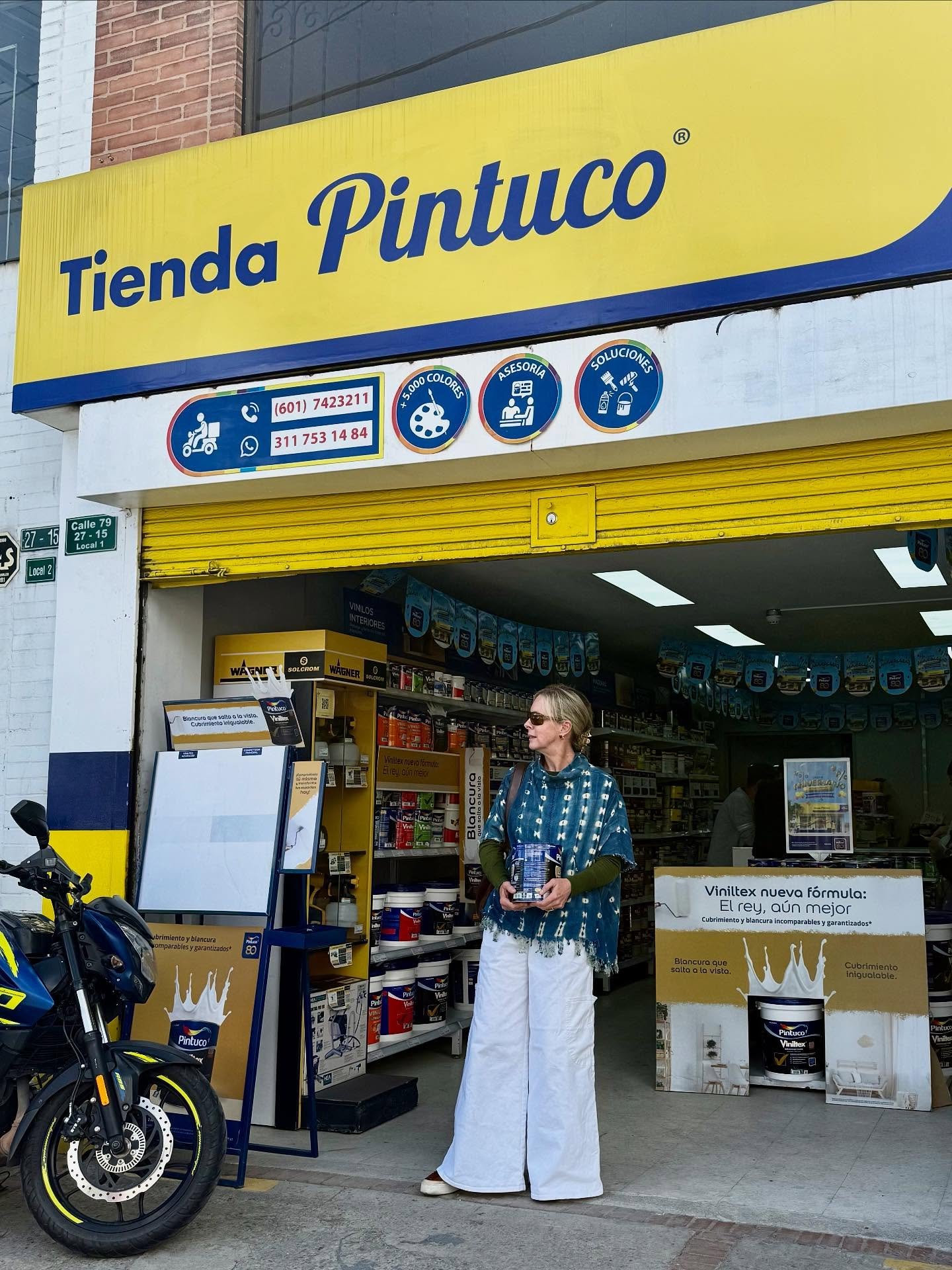 C o l o r

Si algo nos enuncia es el tono que deseamos imprimirle a lo que hacemos: di&aacute;logos, revista impresa, podcast, consultor&iacute;as, actividades, eventos y&hellip; paredes. Para #casamalpensante la paleta de color est&aacute; planteada