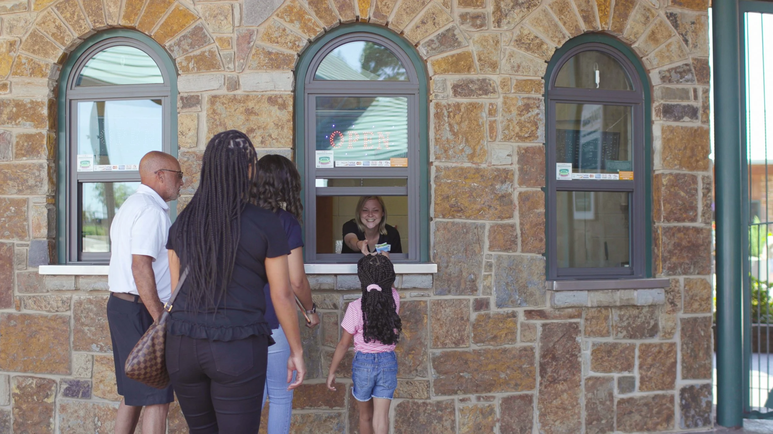 Library 20202-66290.jpg