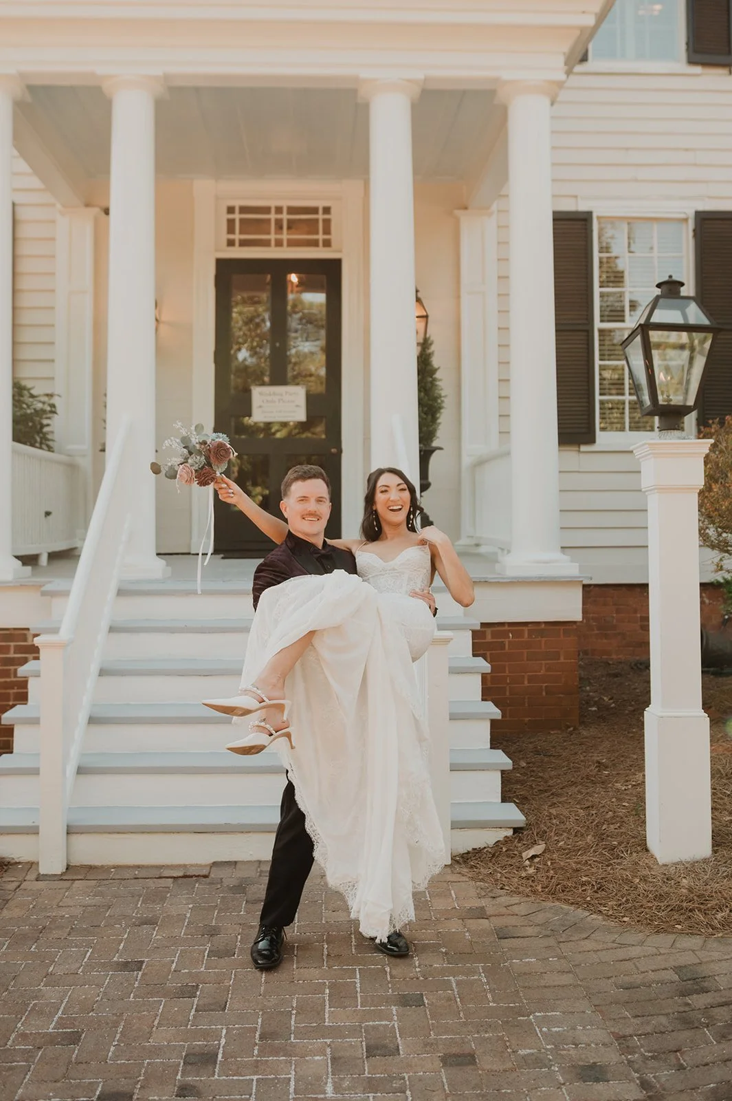 A + E-675_websize.jpg