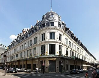 Façade de la Grande Epicerie de Paris (le Bon Marché)