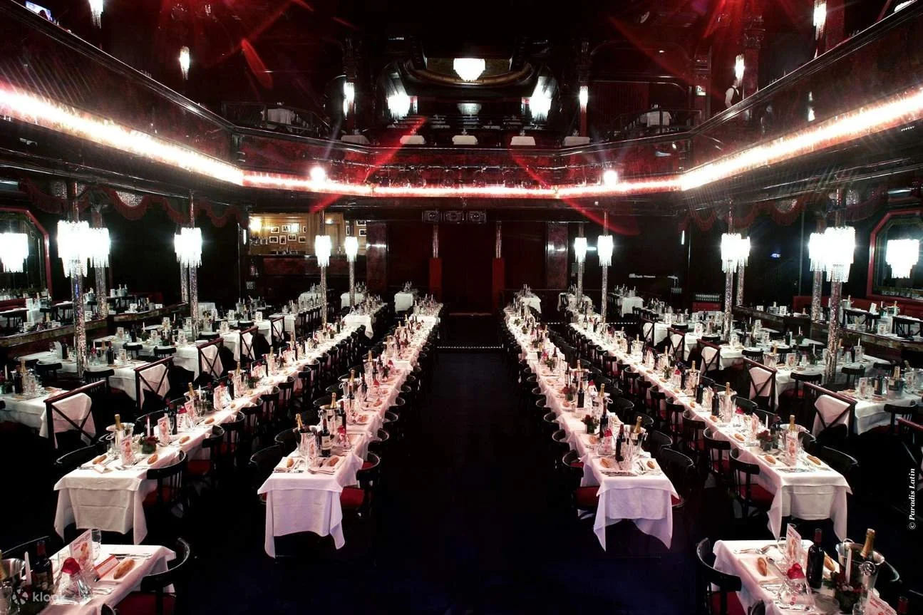 Façade du Paradis Latin