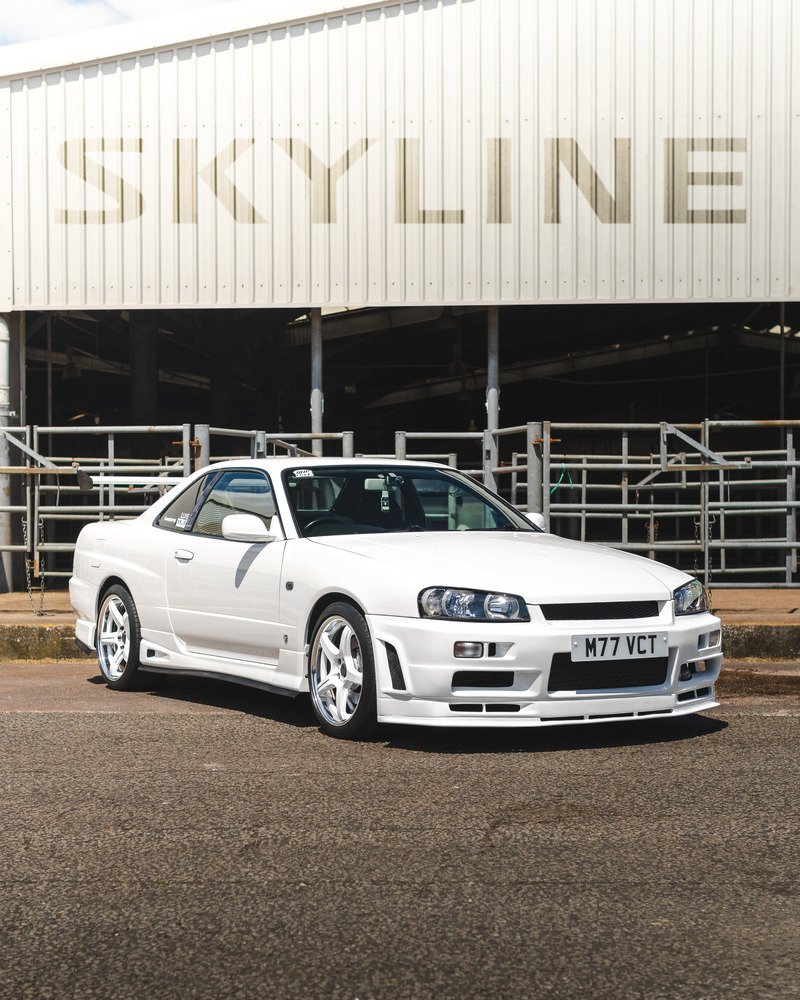 White-Skyline-3 Text.jpg