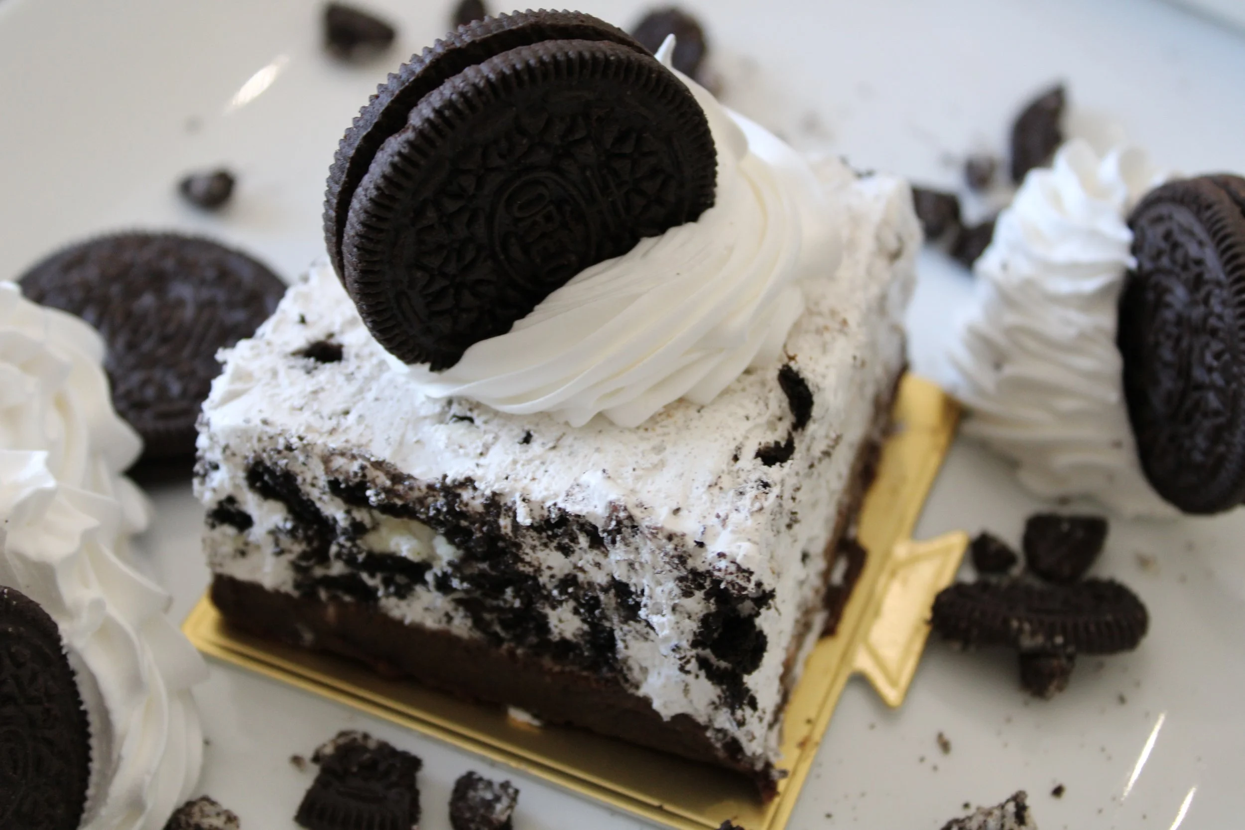 Cookies and Cream Brownie.JPG
