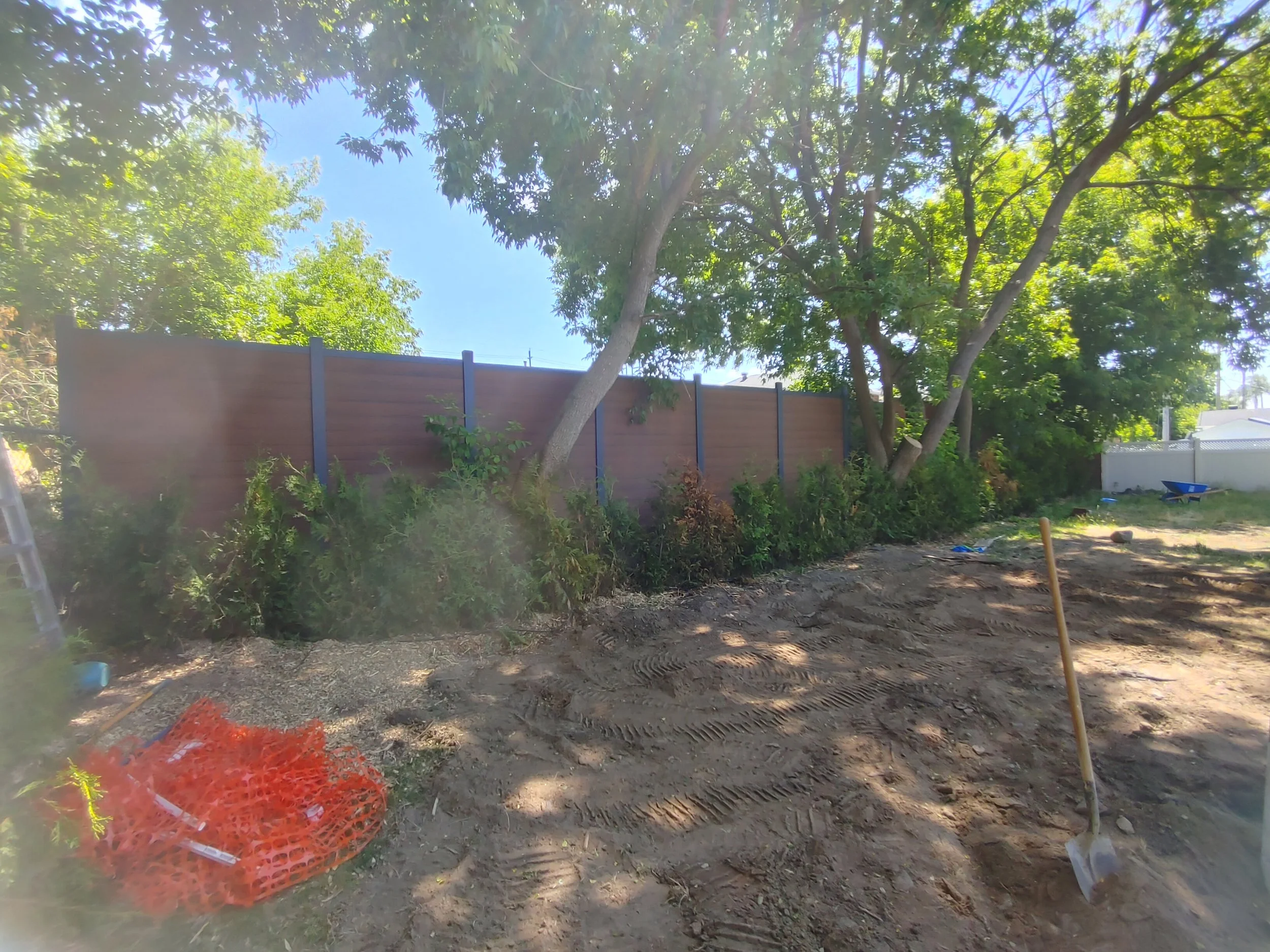 Brown WPC Fence in Vanier, 2025. StandArt Fence 