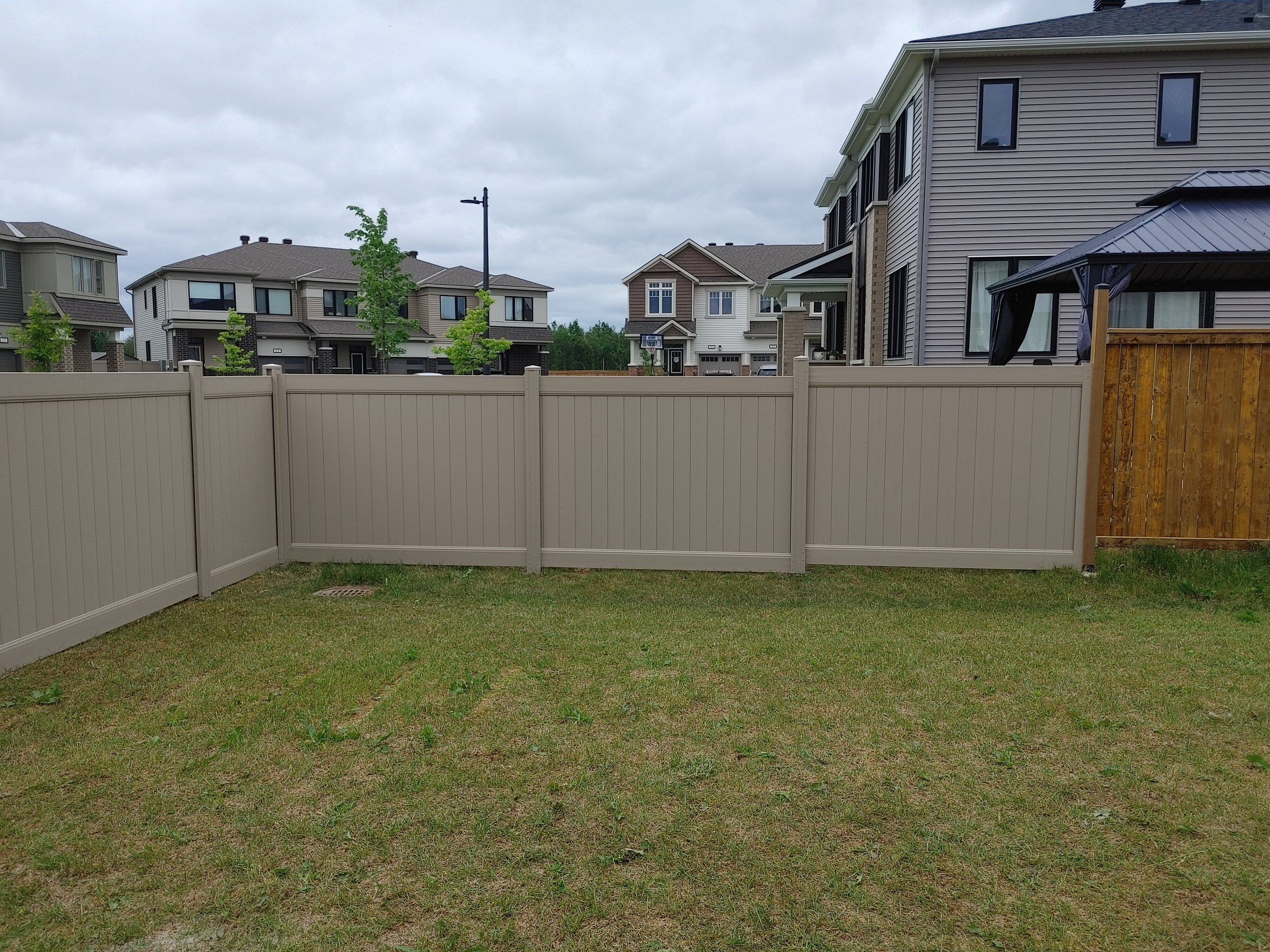 PVC Vinyl Fence with Gate, Vertical Boards, Adobe Color