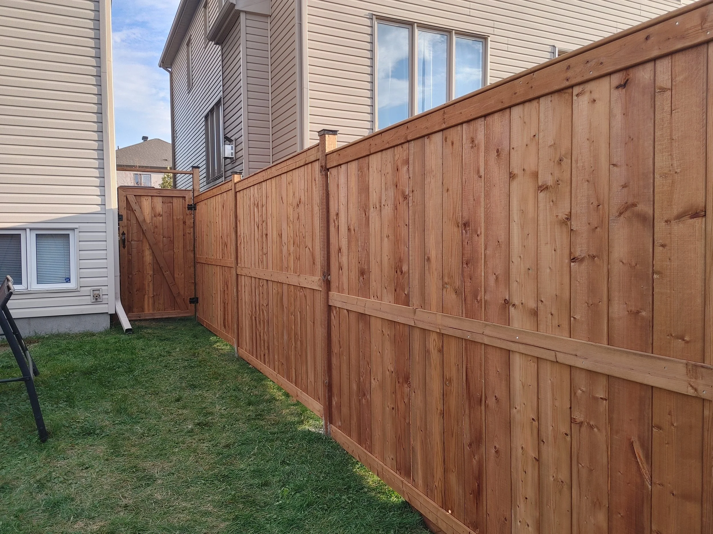 Wood Pressure Treated Fence in Stittsville, 2025. StandArt Fence