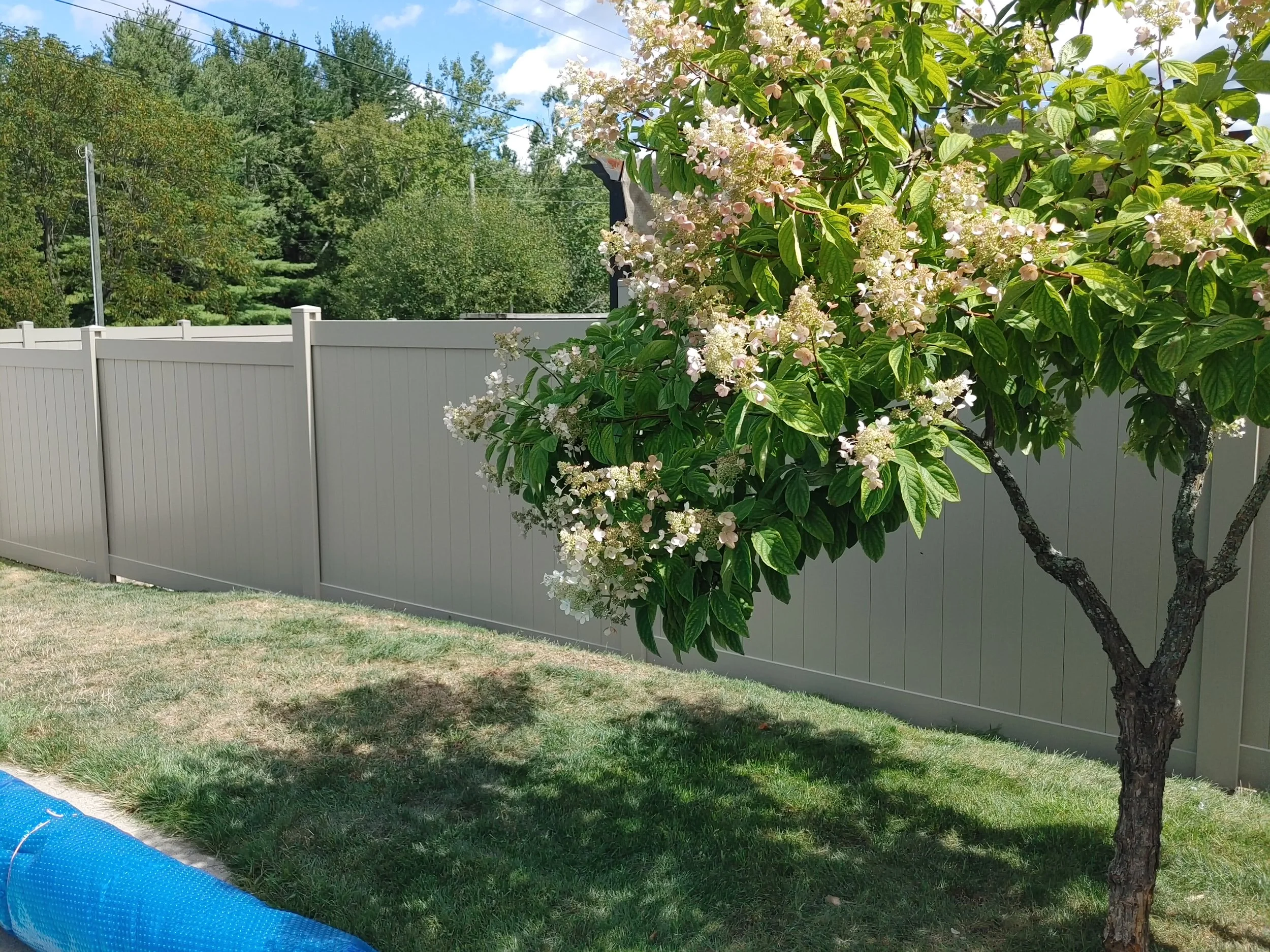 Adobe PVC Titan Fence in Stittsville, 2025. StandArt Fence