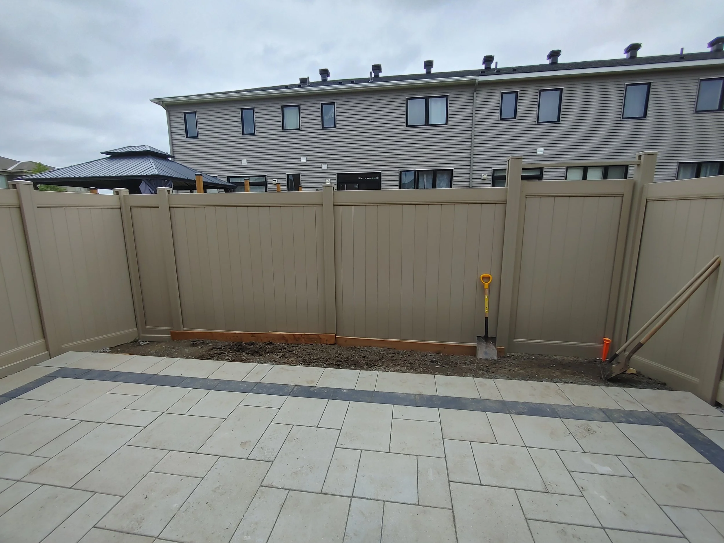 PVC Vinyl Fence with Gate, Vertical Boards, Adobe Color