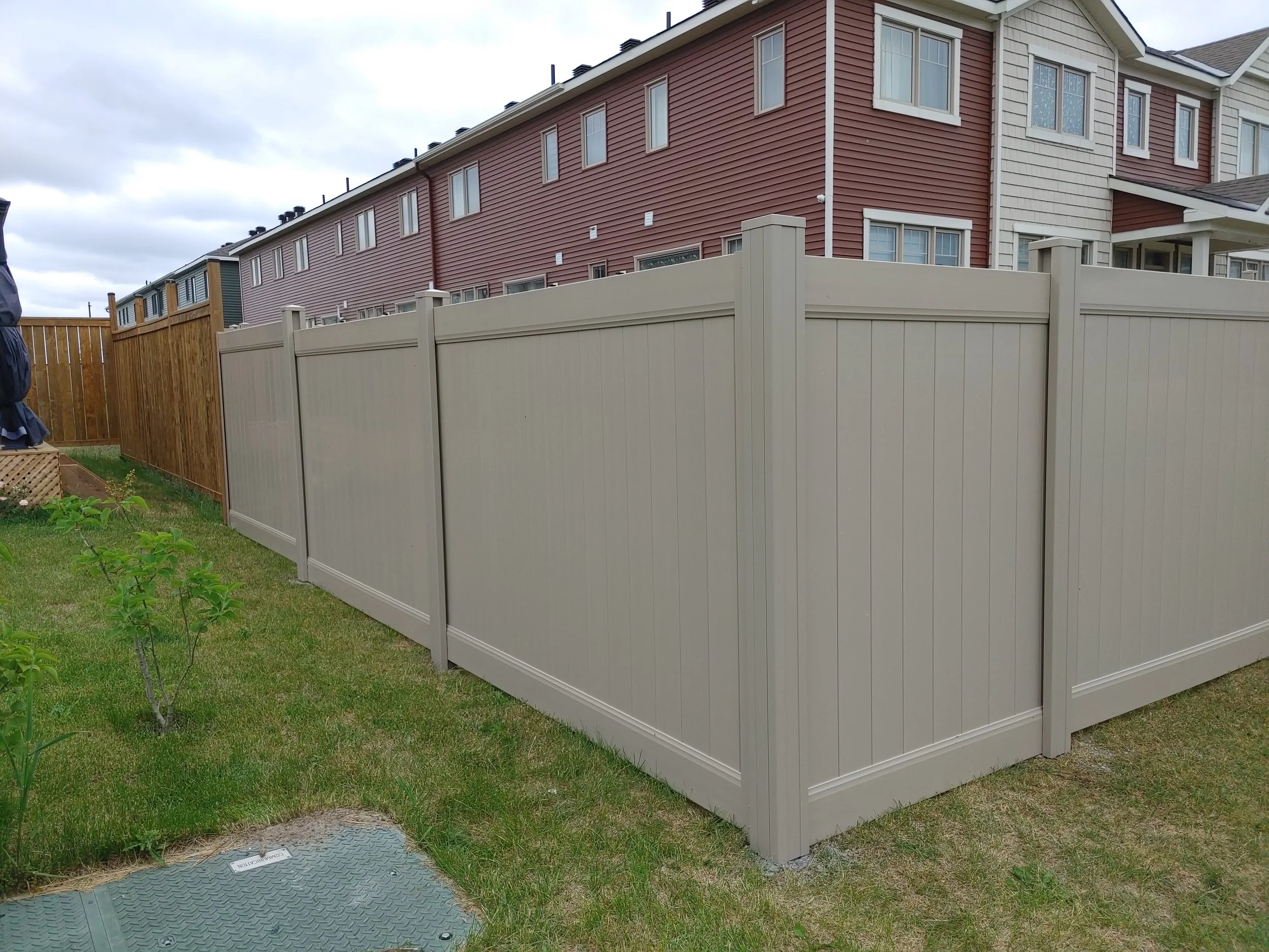 PVC Vinyl Fence with Gate, Vertical Boards, Adobe Color
