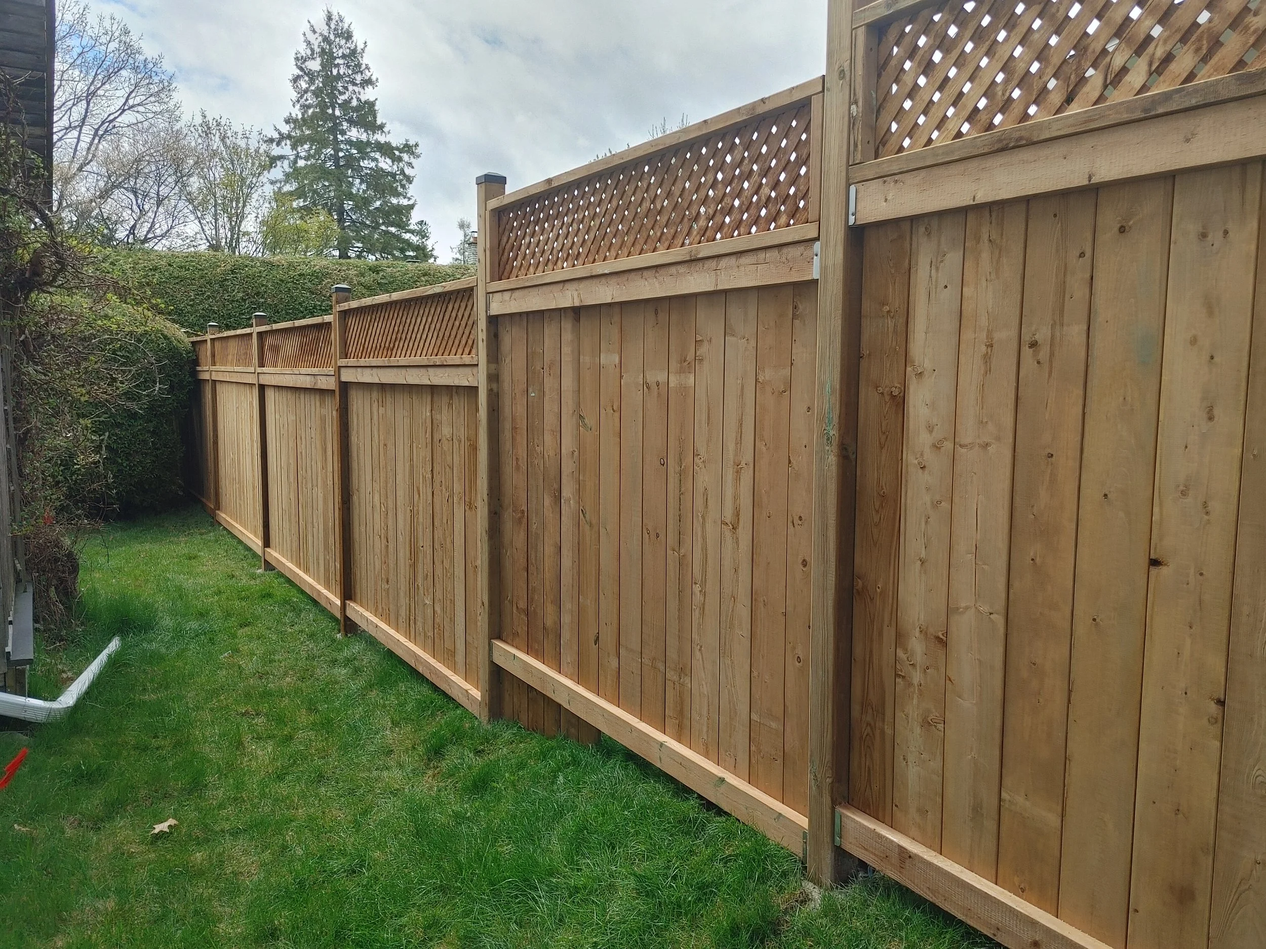 Wood Pressure Treated Fence in Nepean, 2025. StandArt Fence 