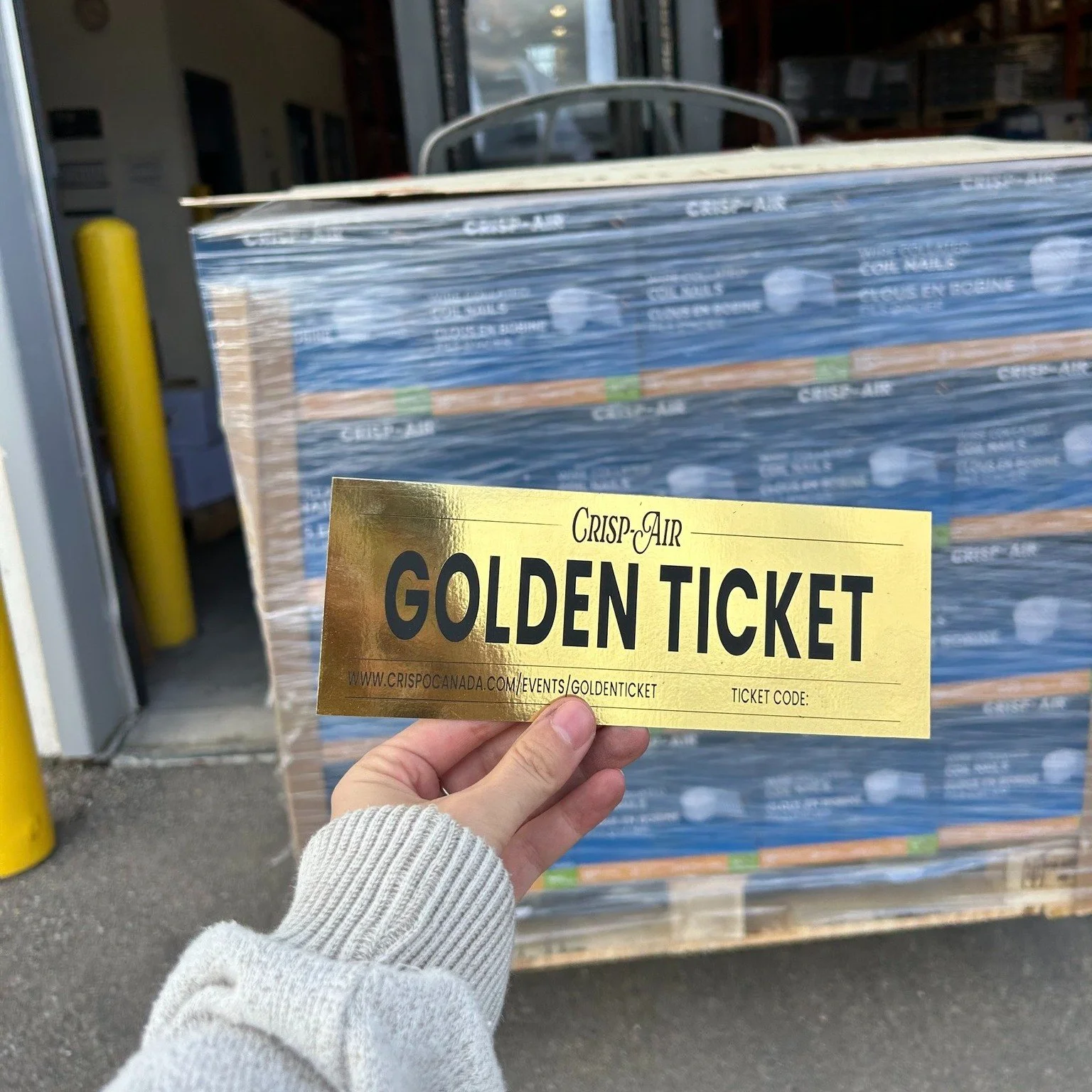 β¨ Don’t forget to keep an eye out for the Golden Tickets! You never know when you might find one... π
 #GoldenTicket #LuckyFind #KeepYourEyesPeeled