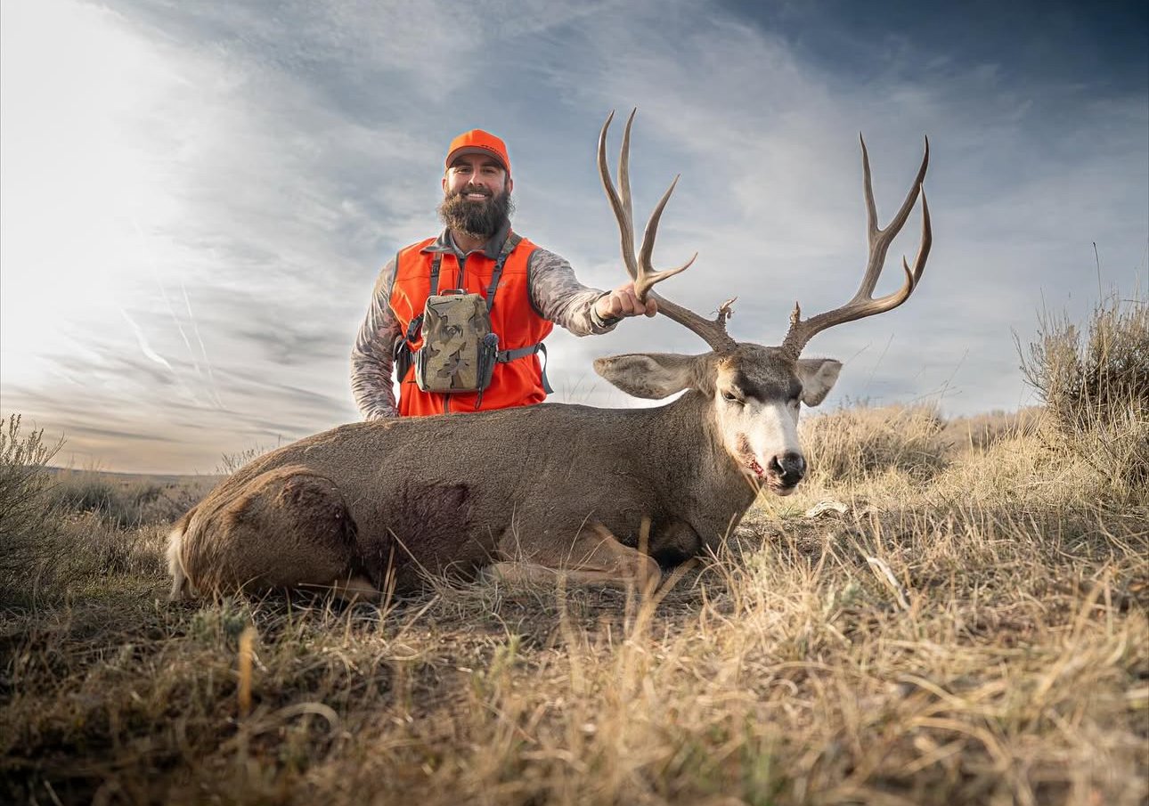 Unsuccessful Hunt? Tips for Finding the Best Elk or Deer Outfitter for You