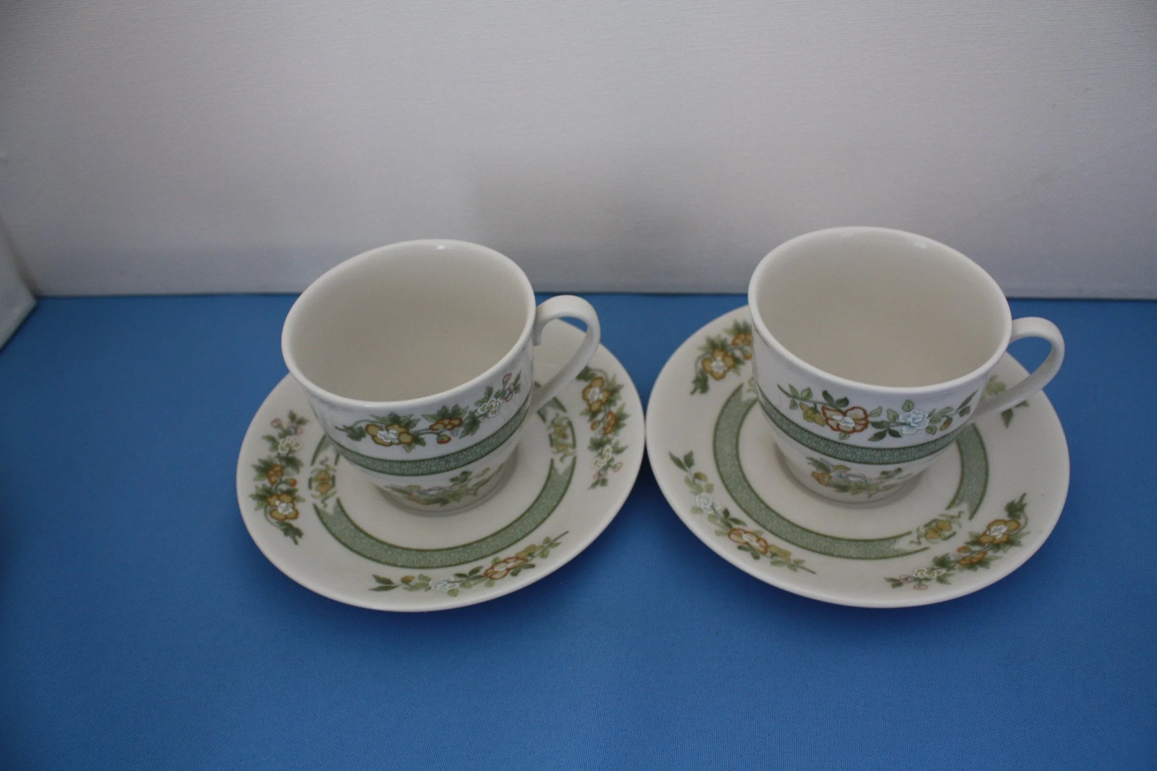 ROYAL DOULTON  TONKIN  DESIGN 2 CUPS AND SAUCERS