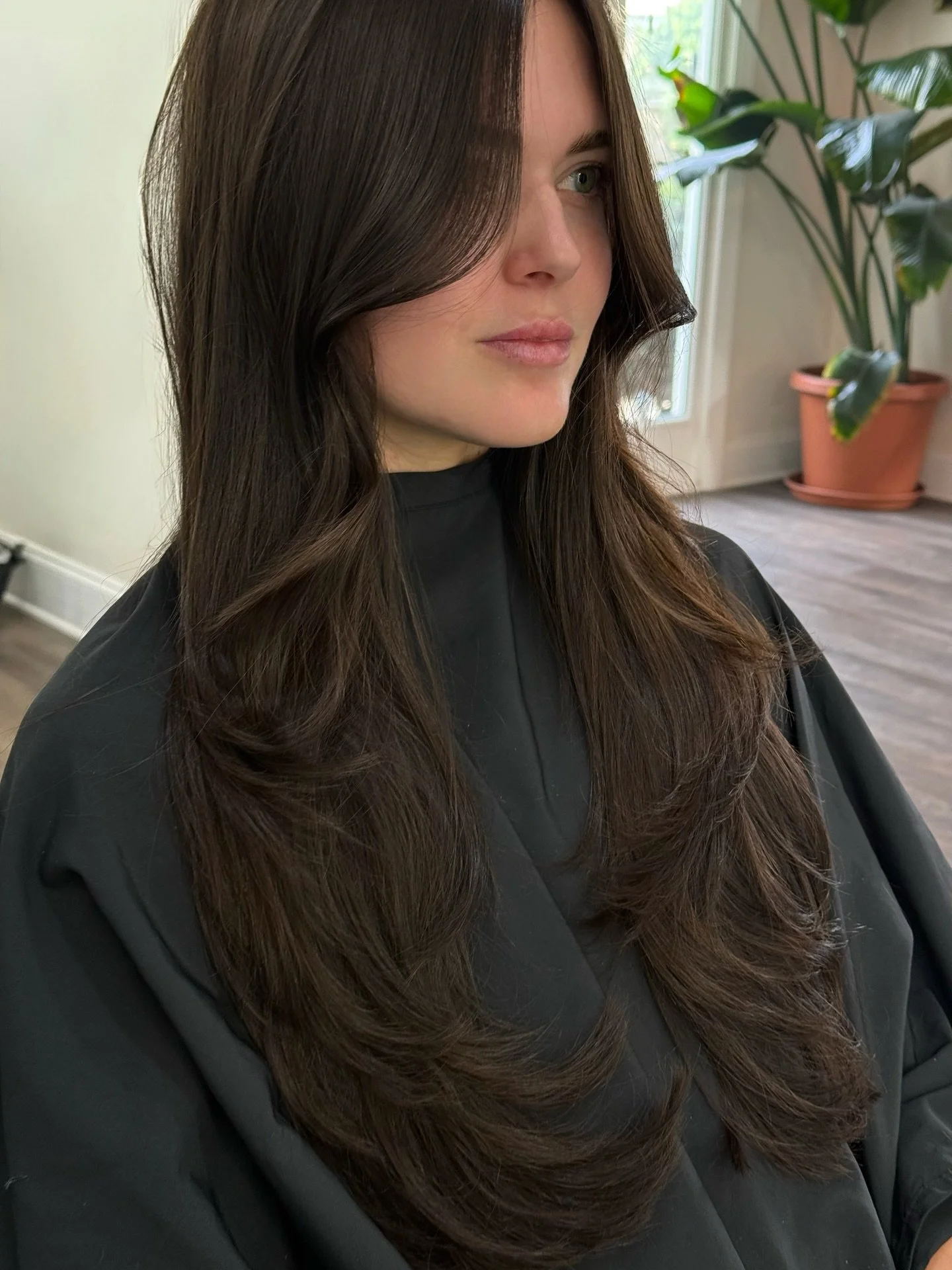 Here for all the haircuts that &mdash; 
  add softness &amp; effortless movement to your daily look 

Cutting with @sharkfinshears 

#charlottehair #clthairstylist #layeredcut #effortlesshair #charlottehairsalon