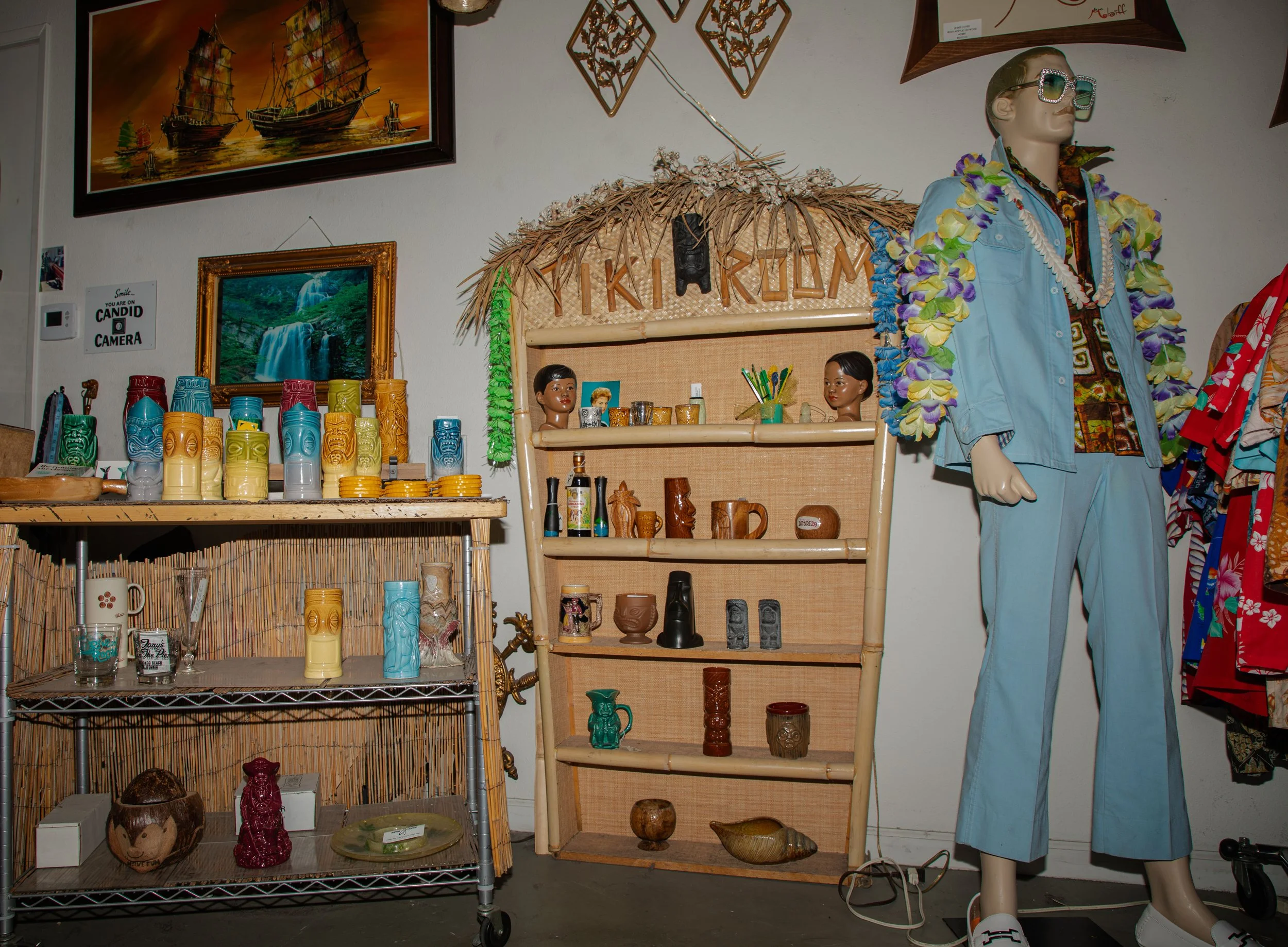 Branding and small business photos for website and social media. photographer in the Inland Empire and High Desert in Southern California. Palm Springs thrift shop. 