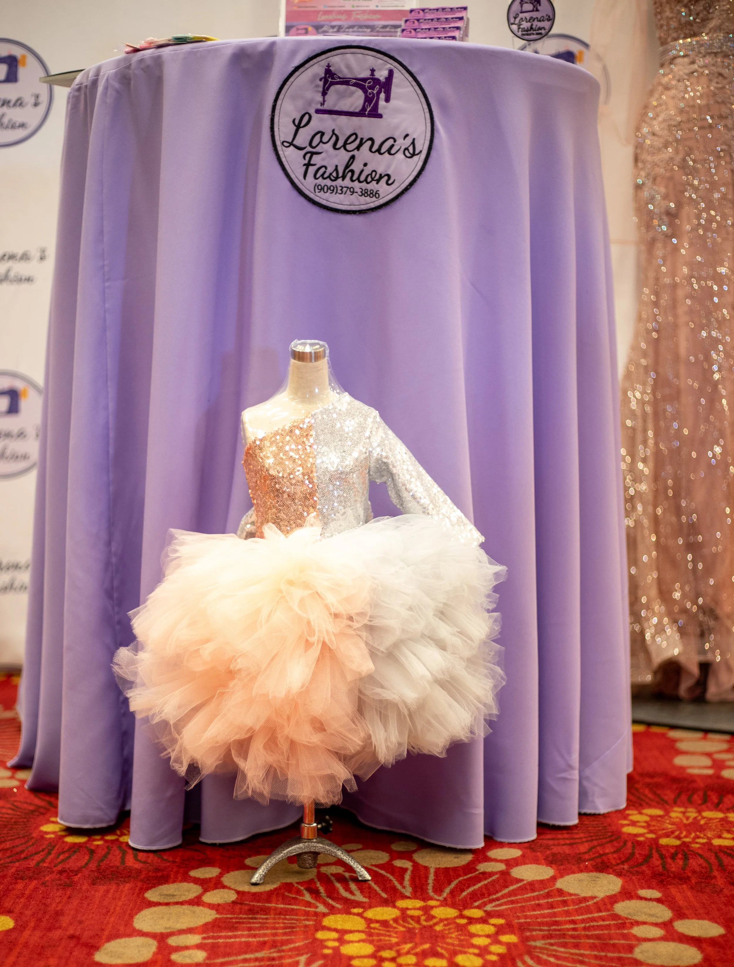 women owned business branding photos, how to book a photographer.