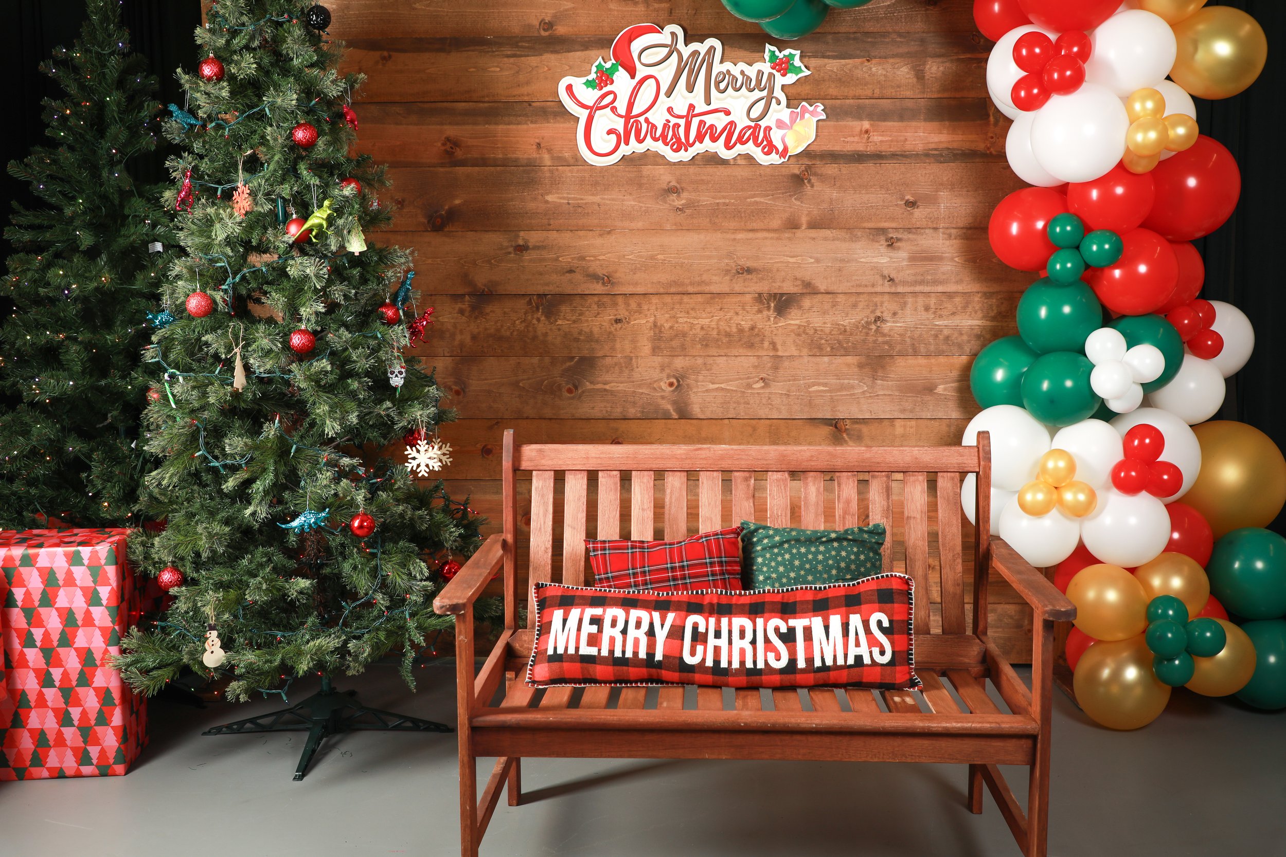 Background idea for Santa photos in Victorville, by playful family photographer.