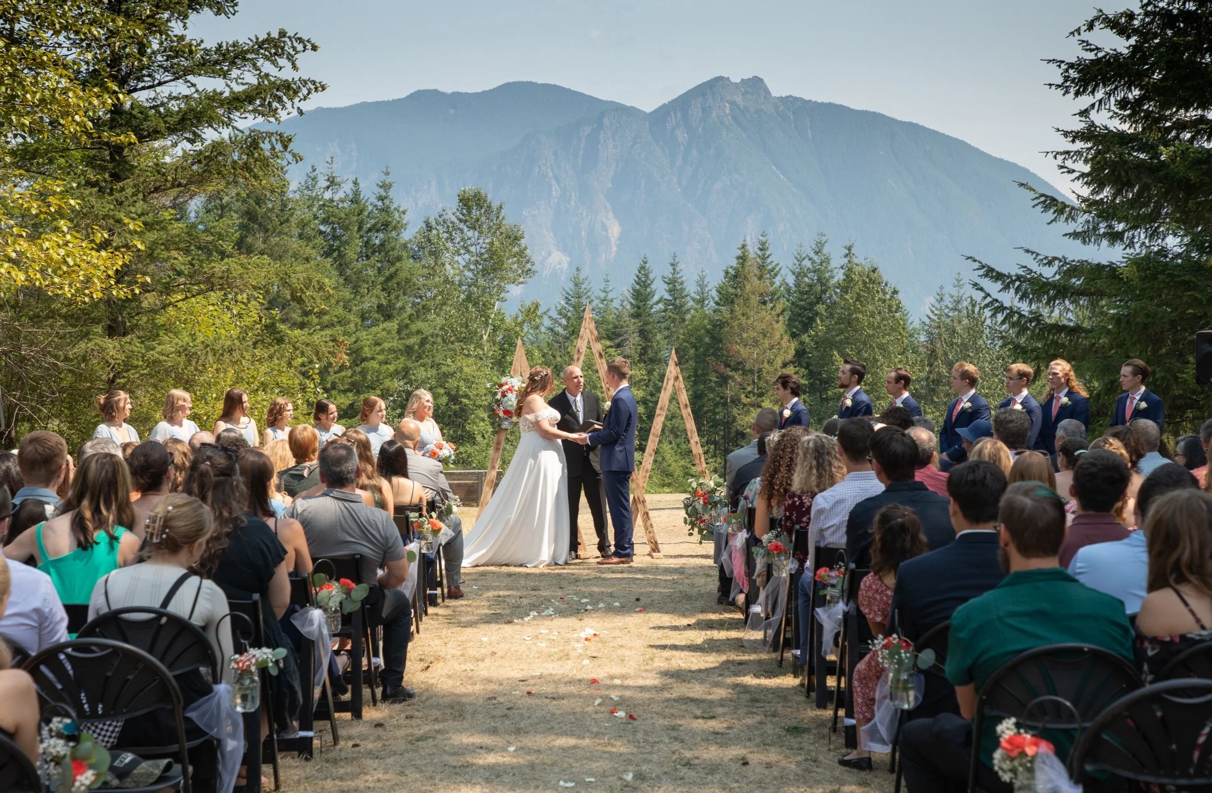 Outdoor wedding that felt ethereal and magical. 