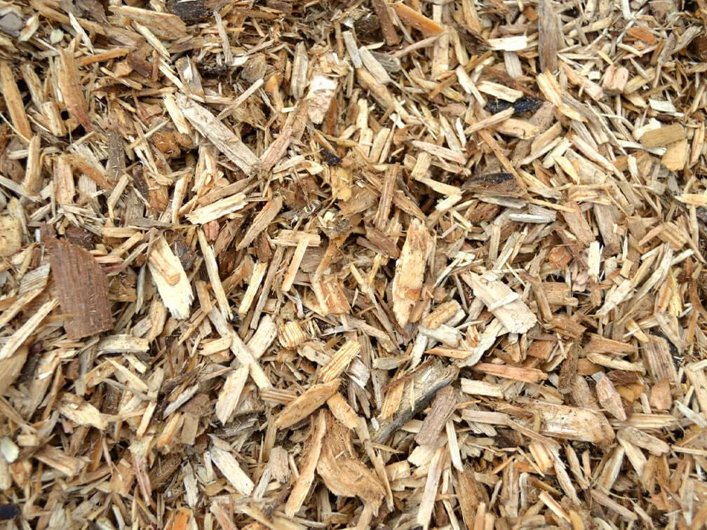 623cbdbd53a9aa64d3ceefef_ultility-grade-mulch.jpeg