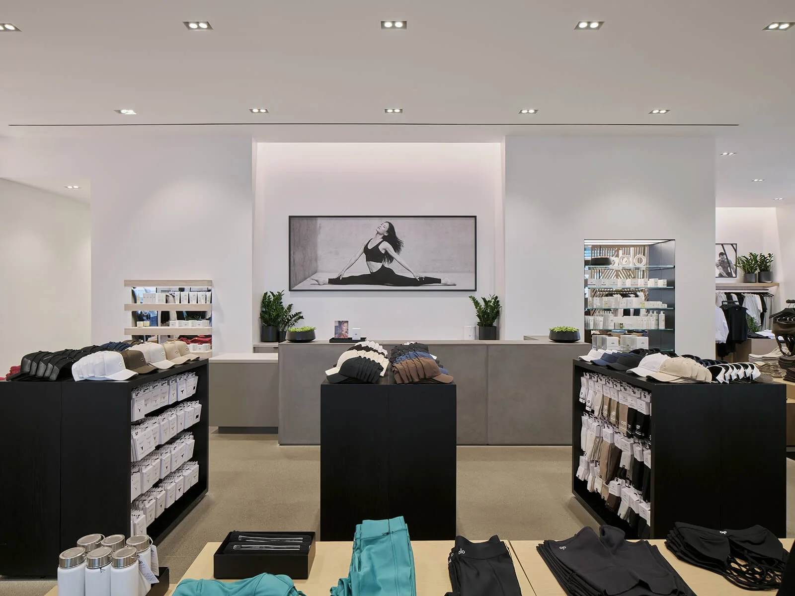 TRA - Alo Summerlin01686.jpg