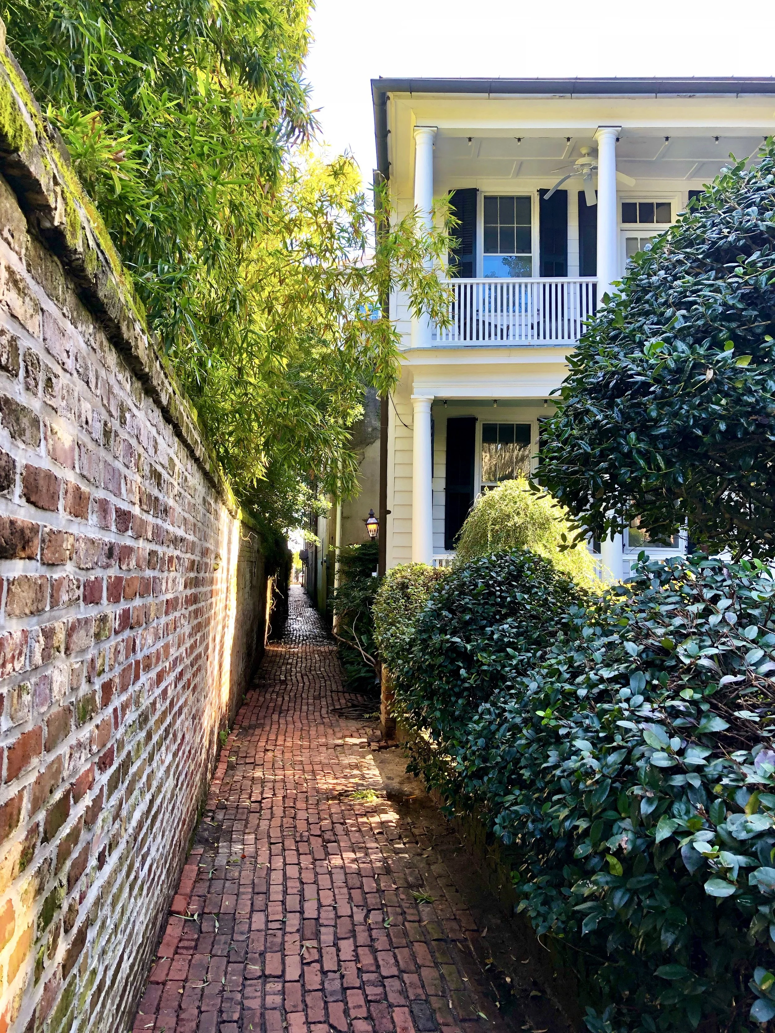 Stoll’s Alley: One of Charleston’s Most Fascinating Hidden Places