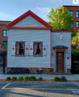 The Charleston Cottage: A Small House with a Big Story