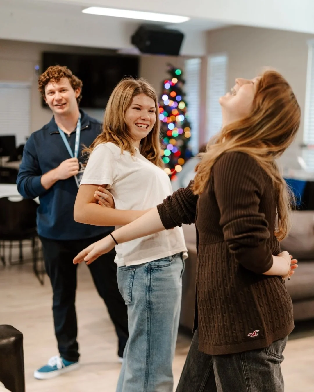 It&rsquo;s the last Sunday before Christmas, and we&rsquo;re ready to celebrate the birth of Jesus 🎄

8am | Traditional
910am | Adult Bible Study
10am | Contemporary
10am | GS Kids Winter Potluck &amp; GS Jr High Christmas Sunday ⛄️