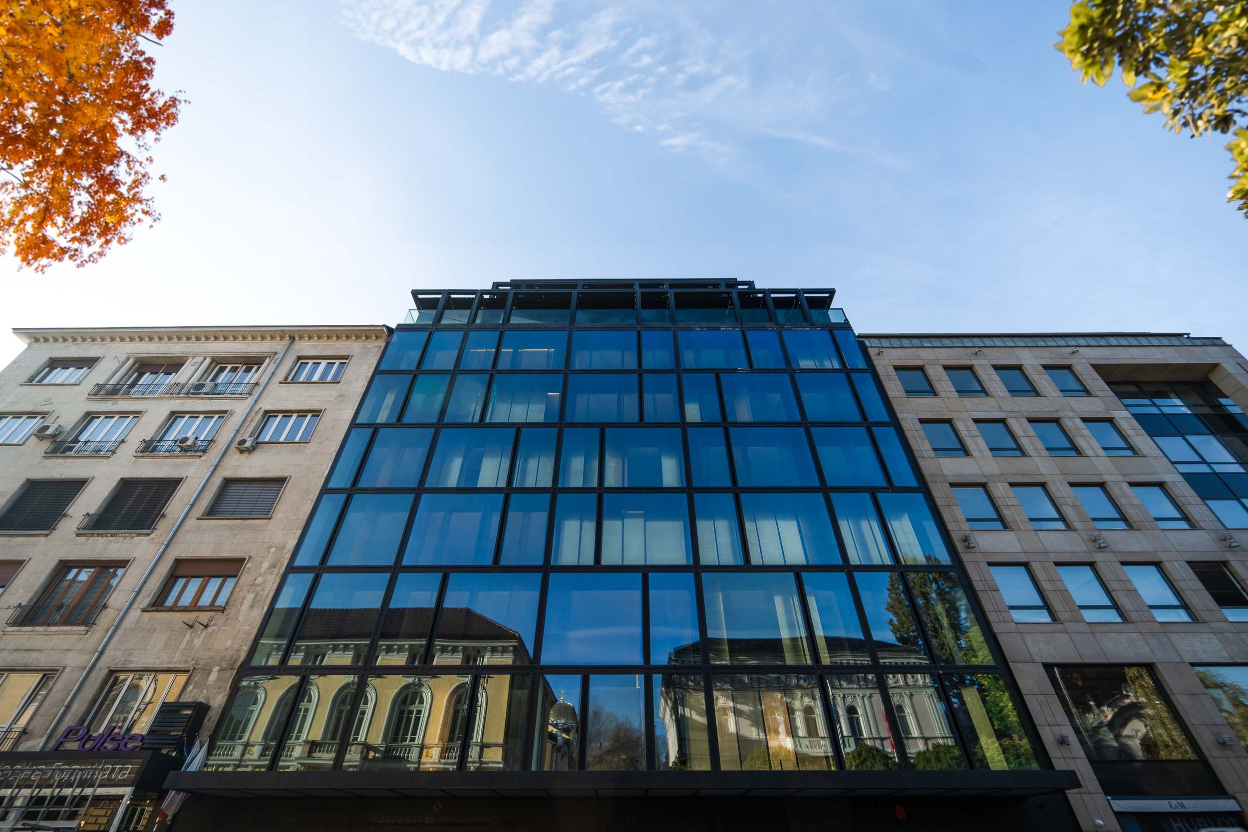 Plate & Pillow Hotel Sense Hotel Sofia LQ-1.jpg