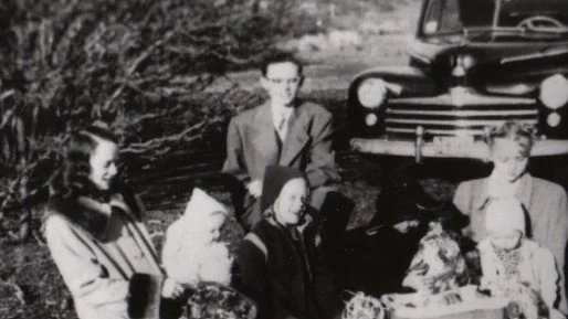 Jessie E. Carter and children having a picnic circa 1940. Retrieved from https://www.familysearch.org