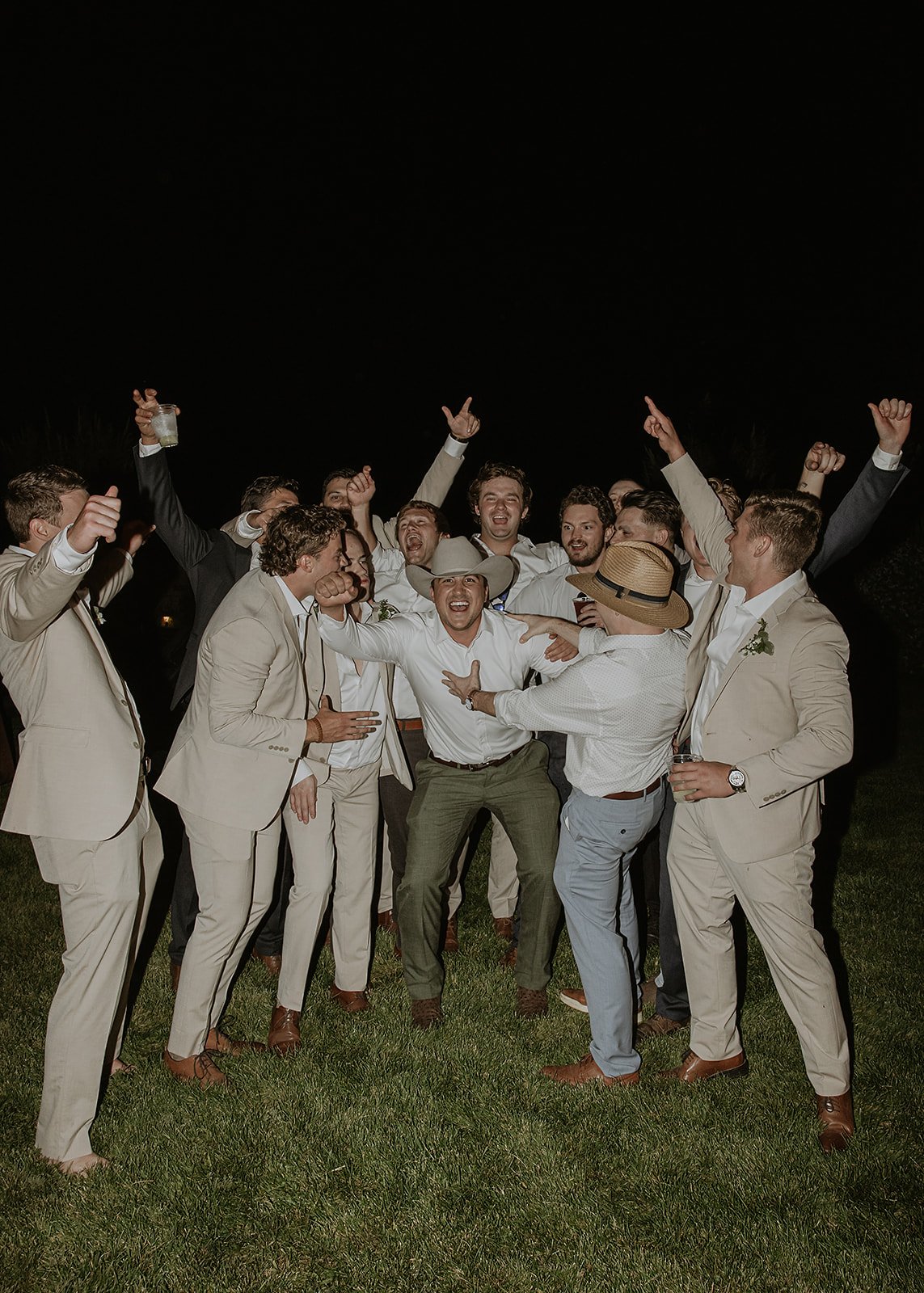 Carly&Ben_Wed-718_websize.jpg