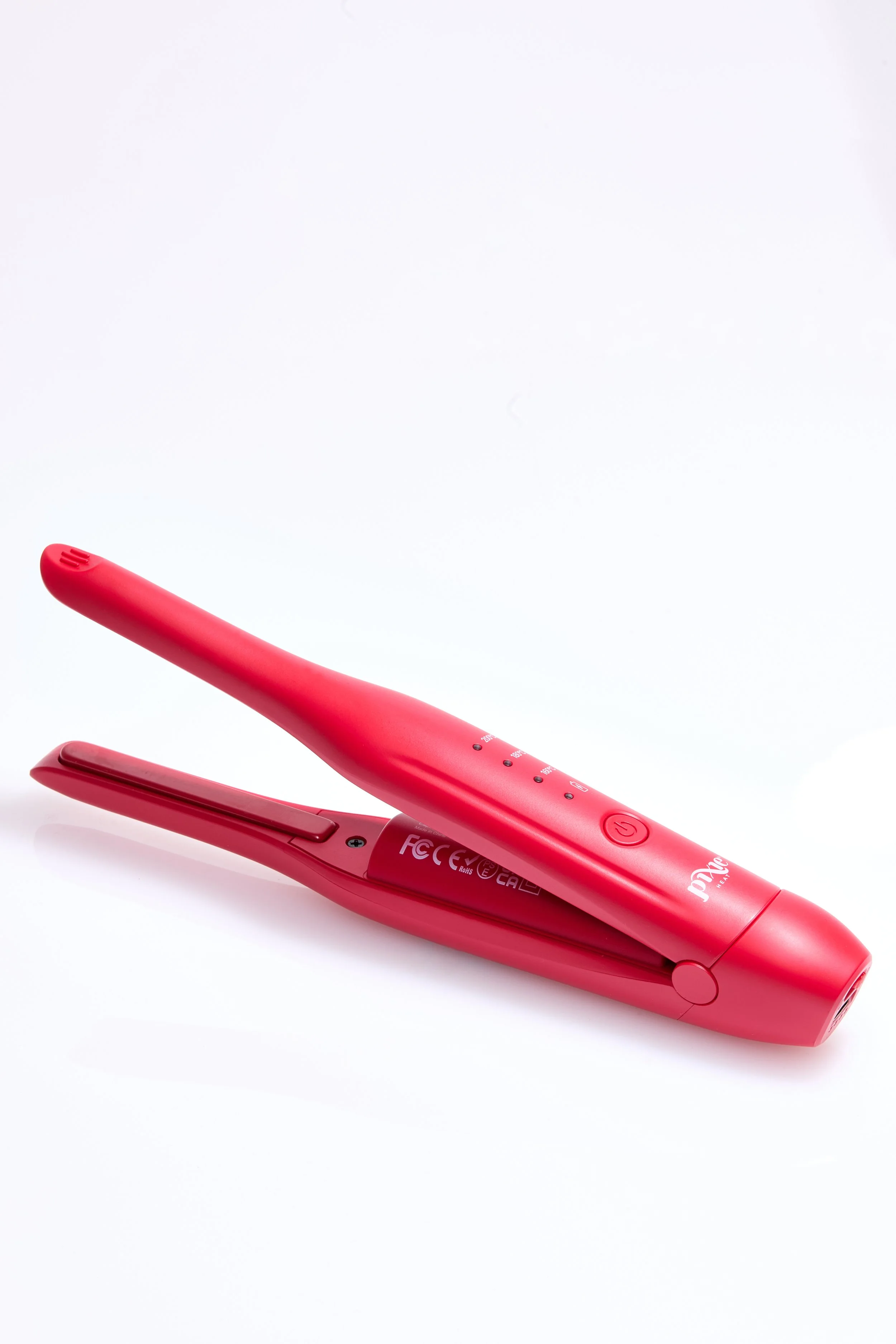 RED+ Cordless Styling Iron